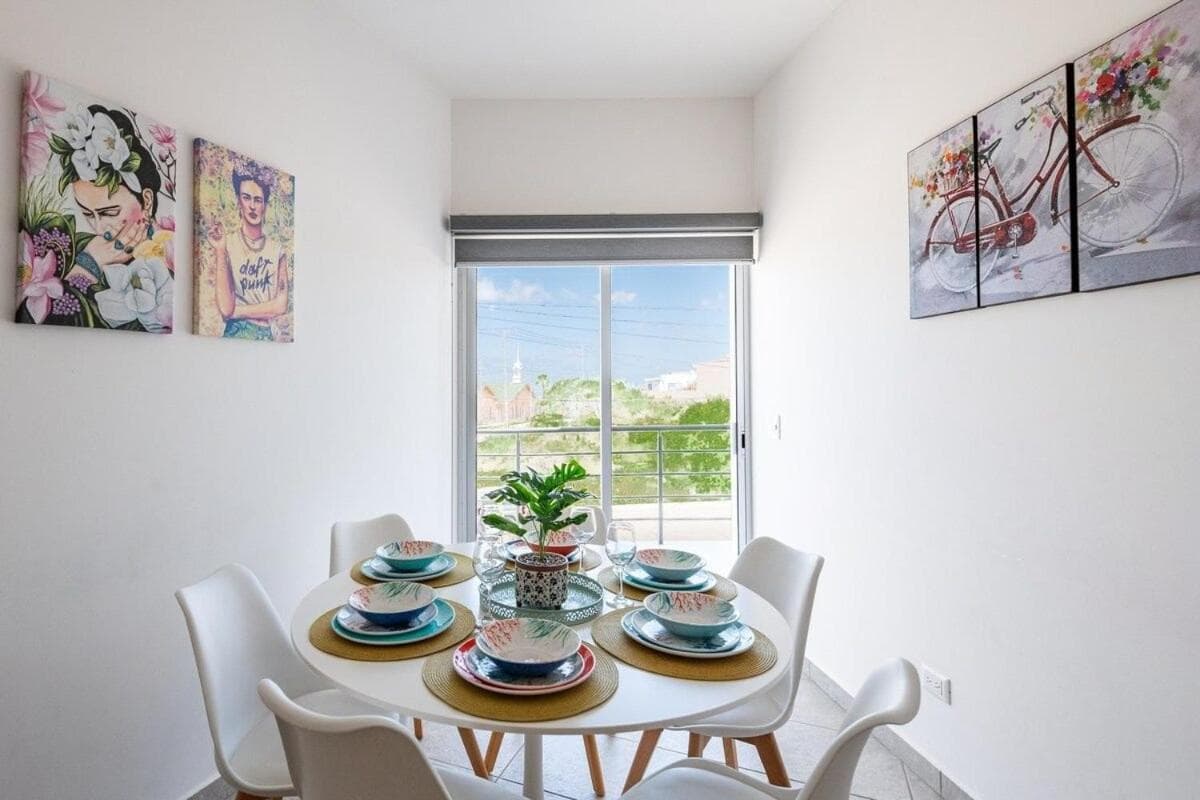 Primer Piso condo , 3 Recamaras+2.5 baños +alberca — 16