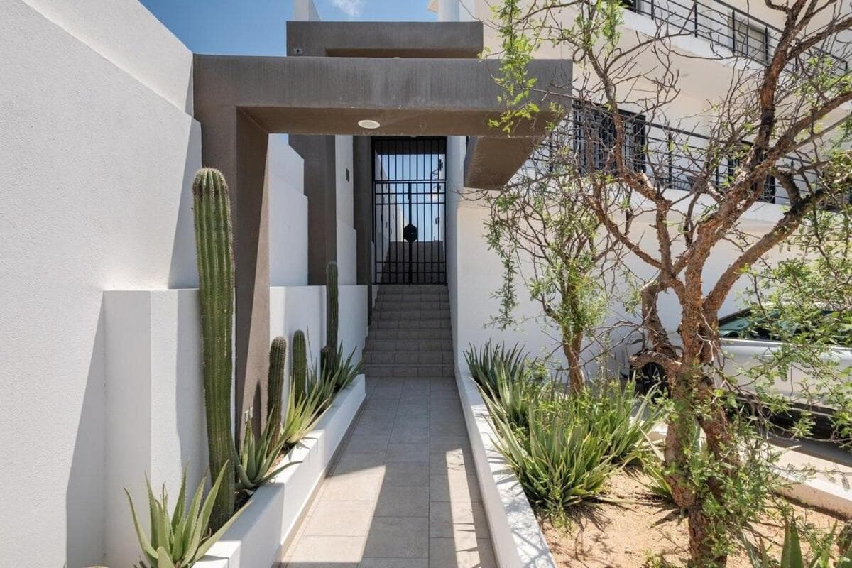 Primer Piso condo , 3 Recamaras+2.5 baños +alberca — 1
