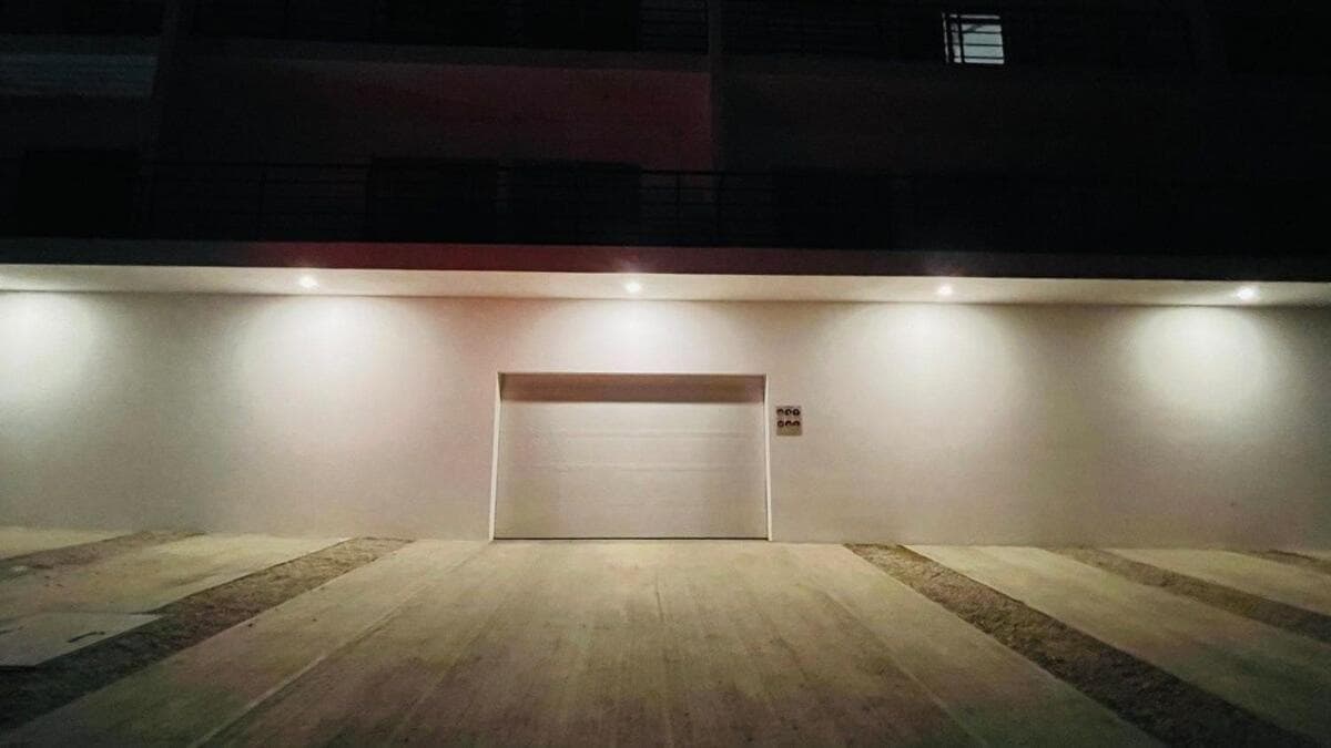 Primer Piso condo , 3 Recamaras+2.5 baños +alberca — 15