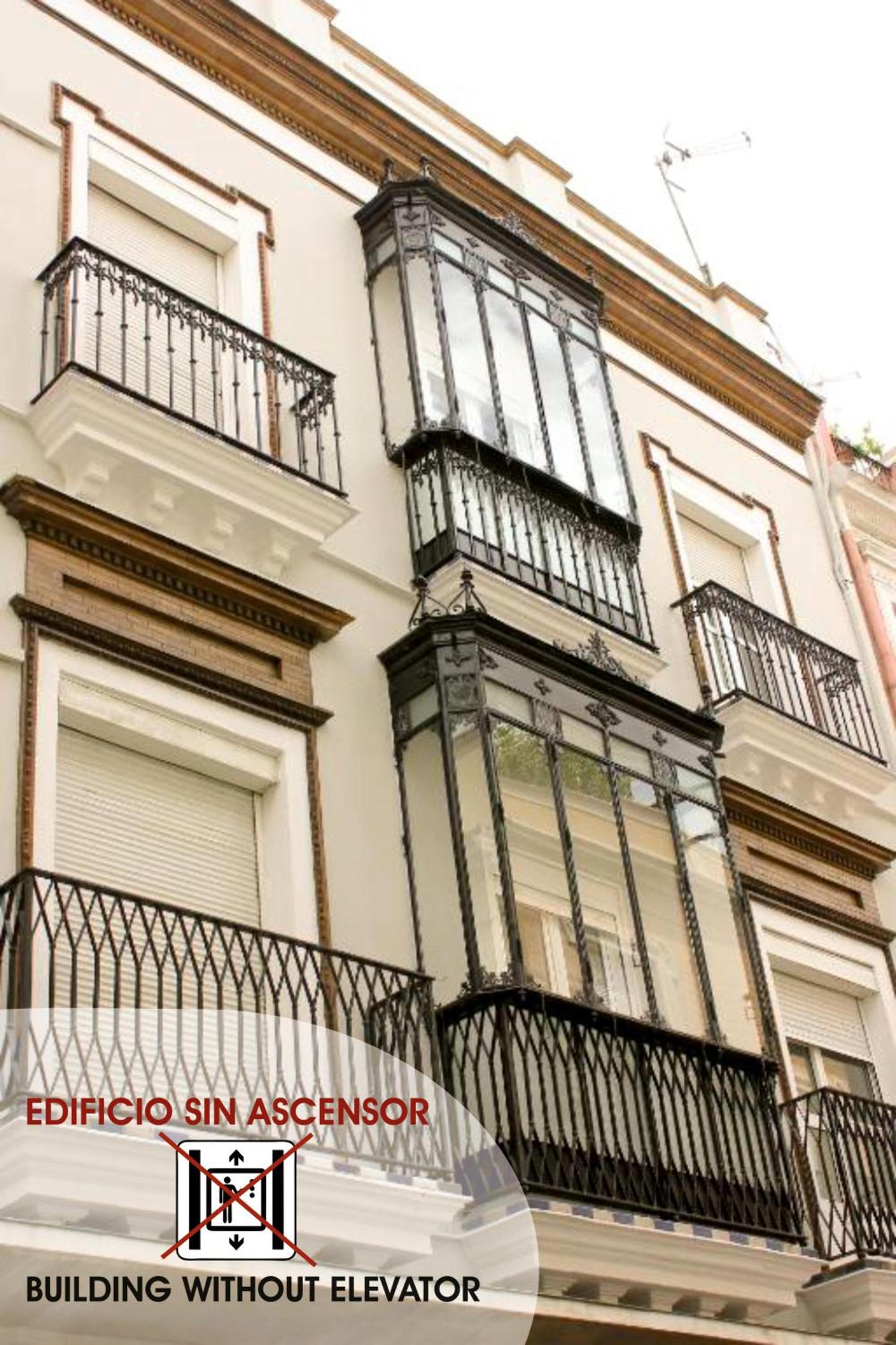Las Atarazanas - Design Hostal — 6