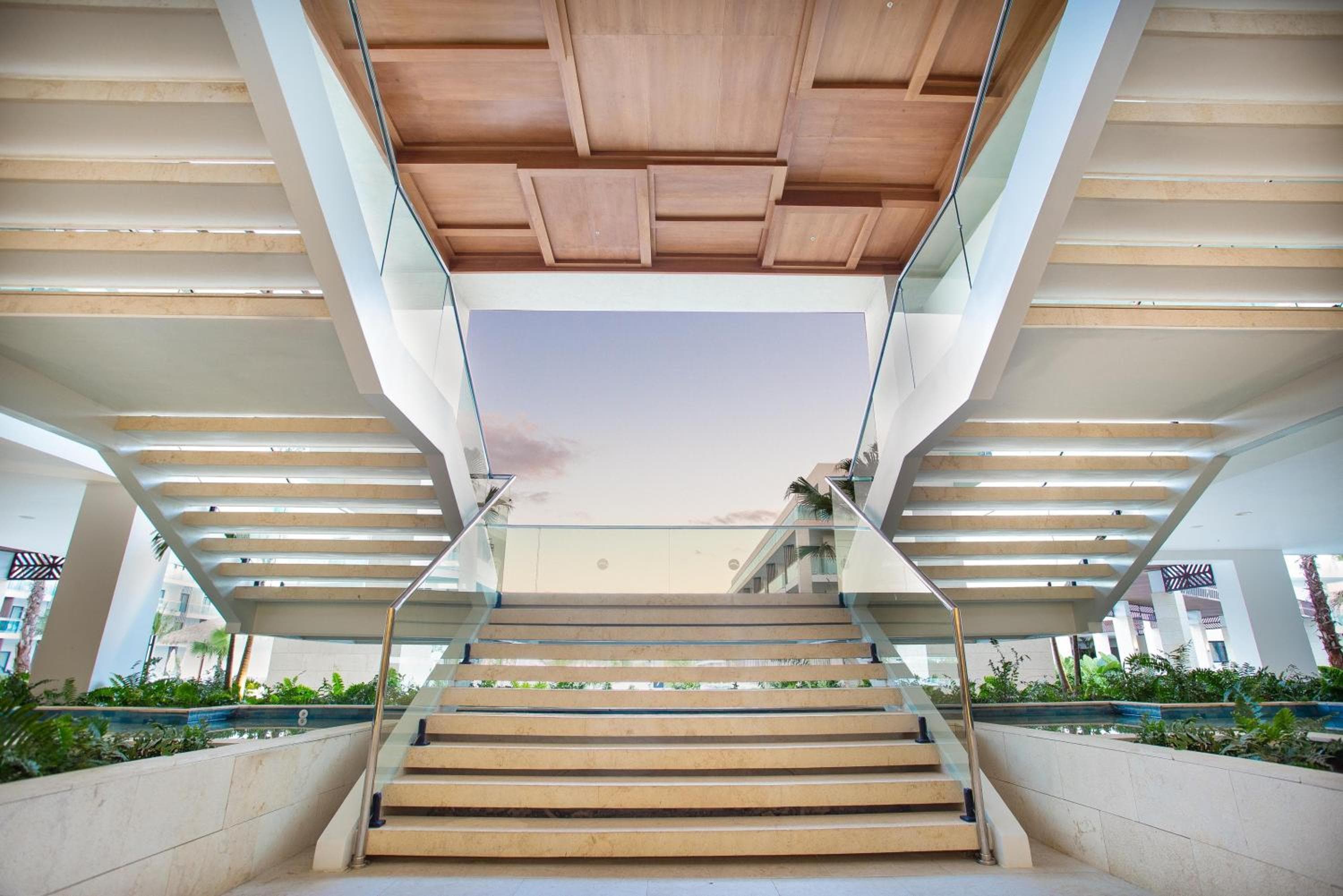 Serenade Punta Cana Beach & Spa Resort — 13