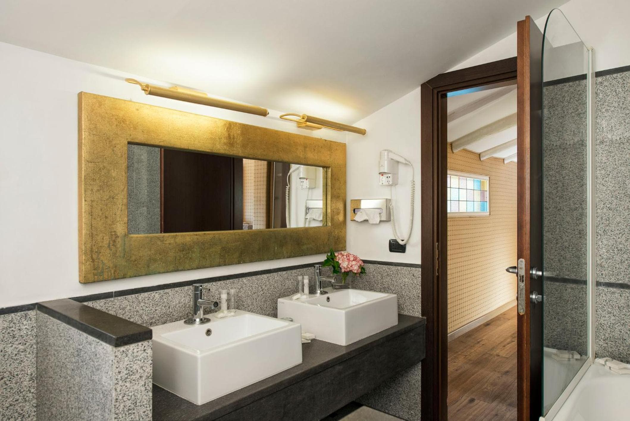 Atlante Garden Hotel — 23