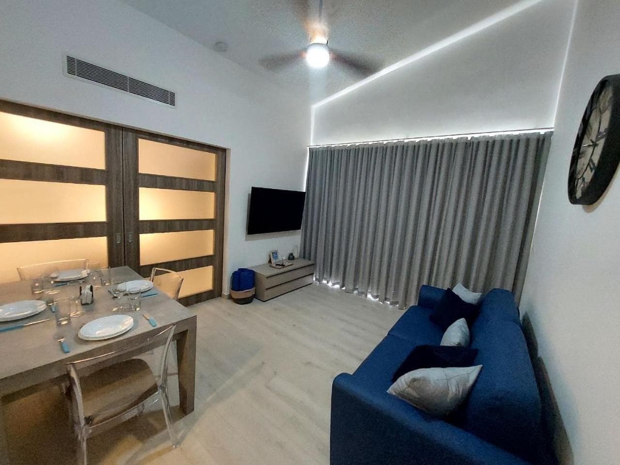 Condominio di lusso al mare 1BDR Paseo Playa Coral D-306 — 7