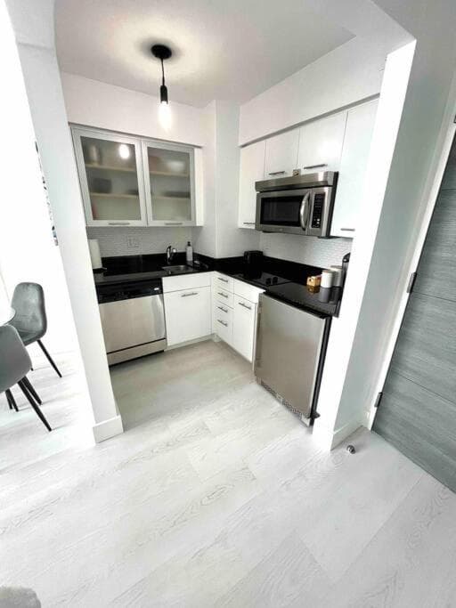 New Luxury Water Front Condo — 22