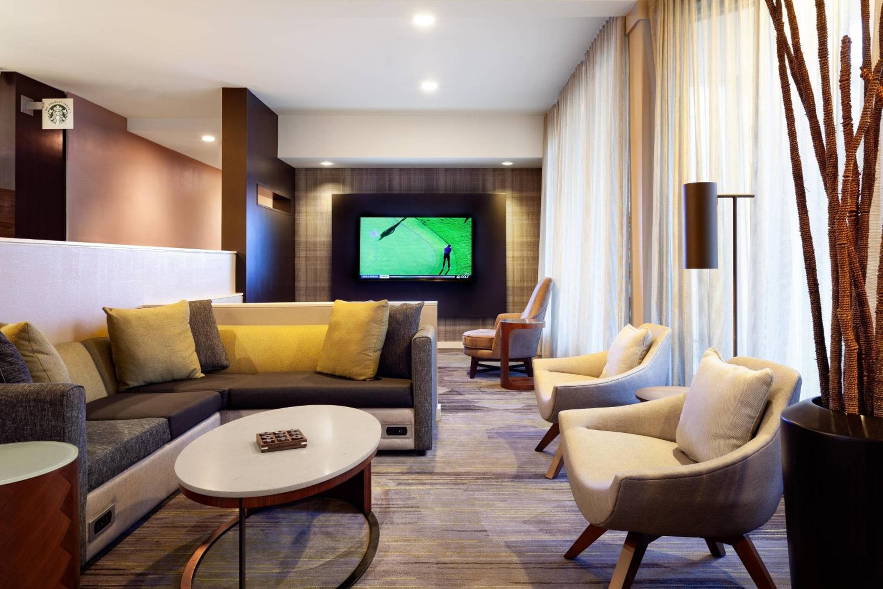Courtyard Tampa Westshore/Airport — 4