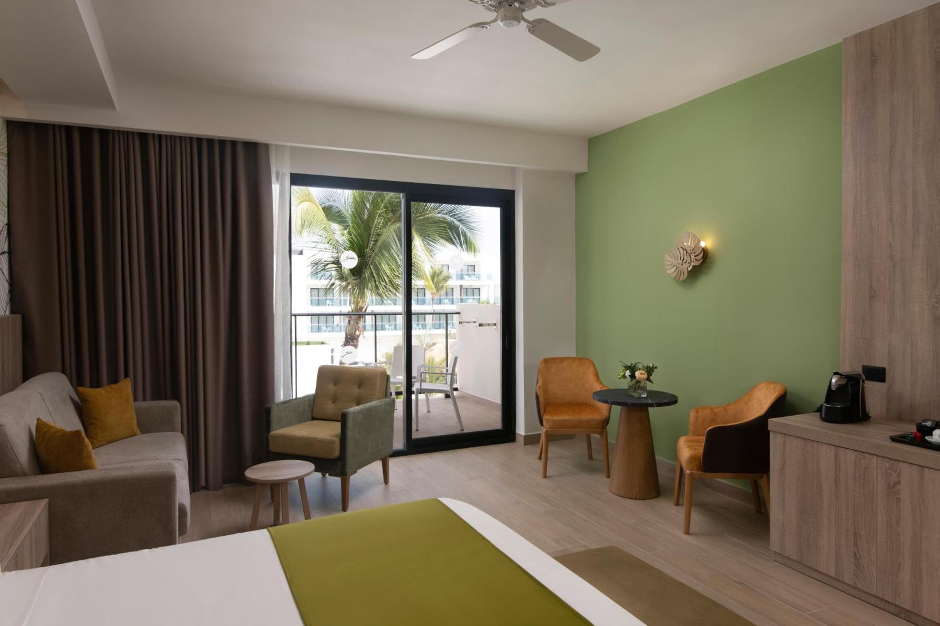 Serenade All Suites - Adults Only Resort — 29