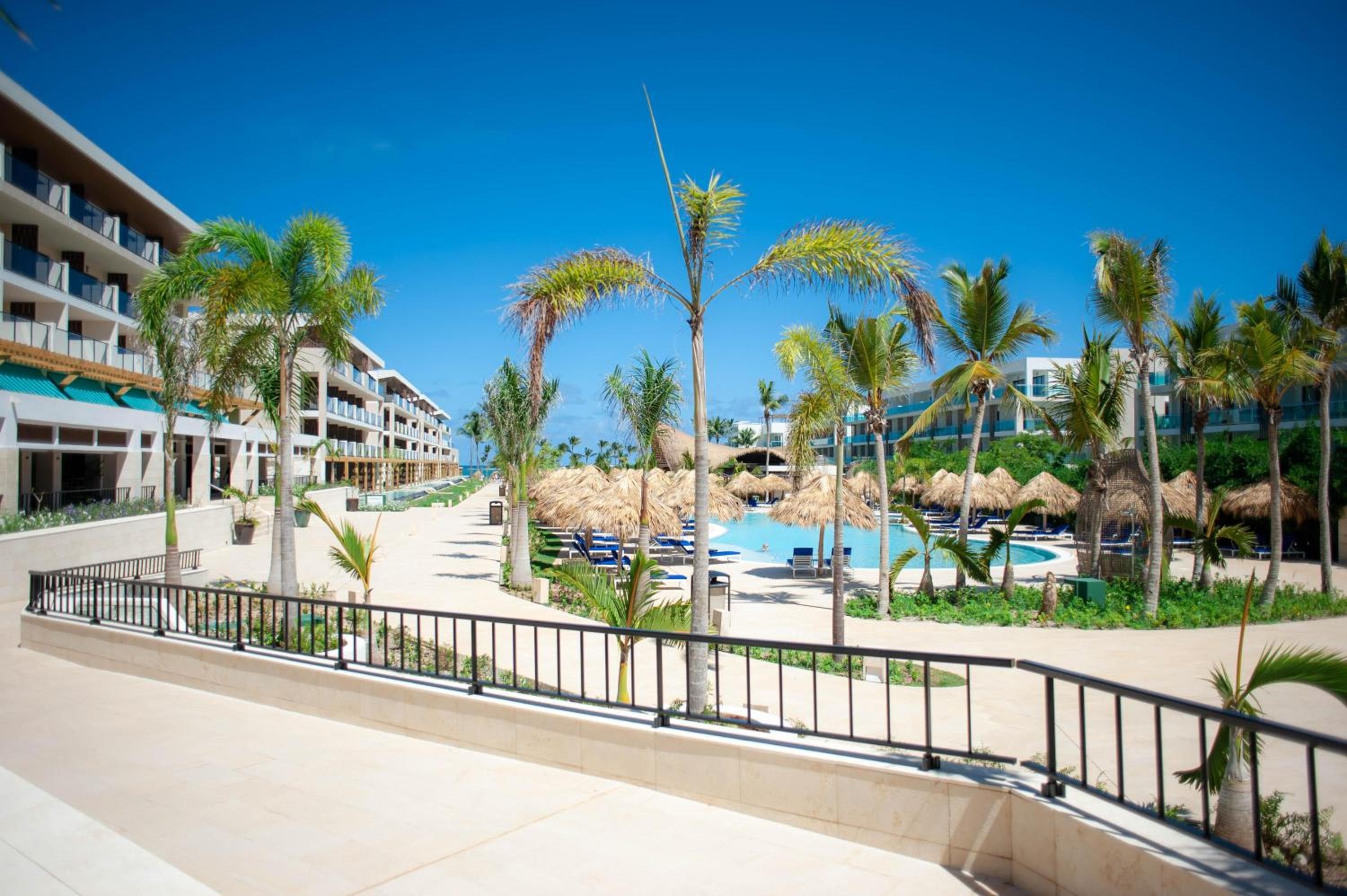Serenade All Suites - Resort per soli adulti — 9