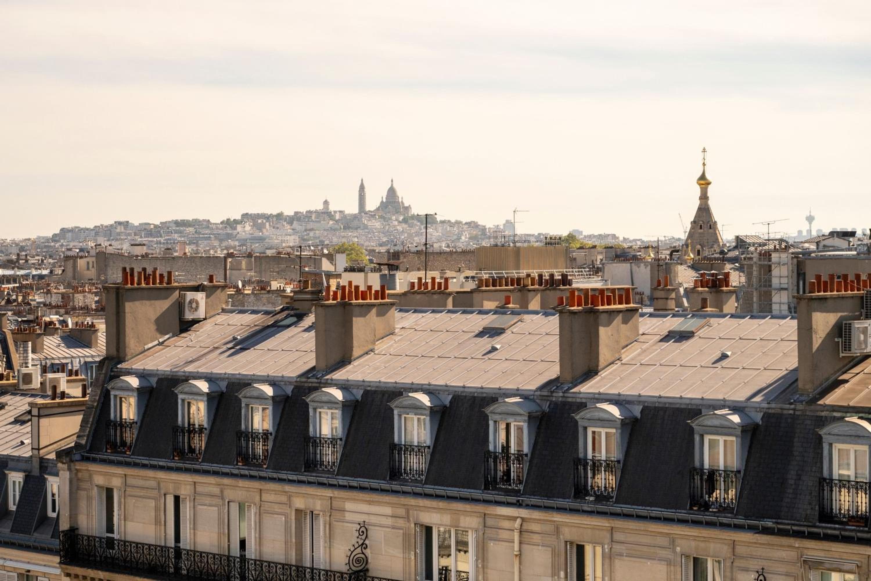 Renaissance Paris Arc de Triomphe Hotel — 25
