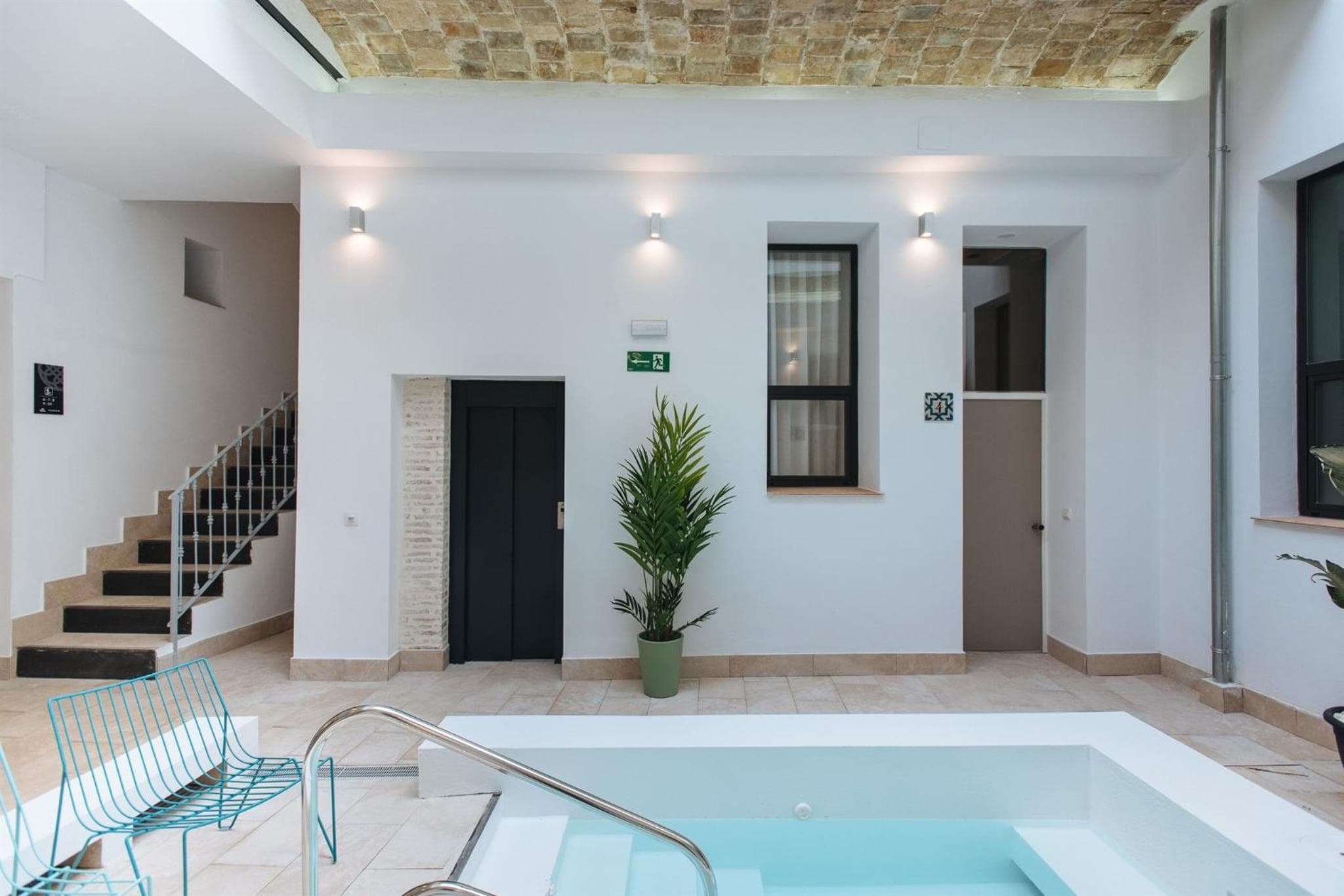 Lola de Triana Apartments — 30