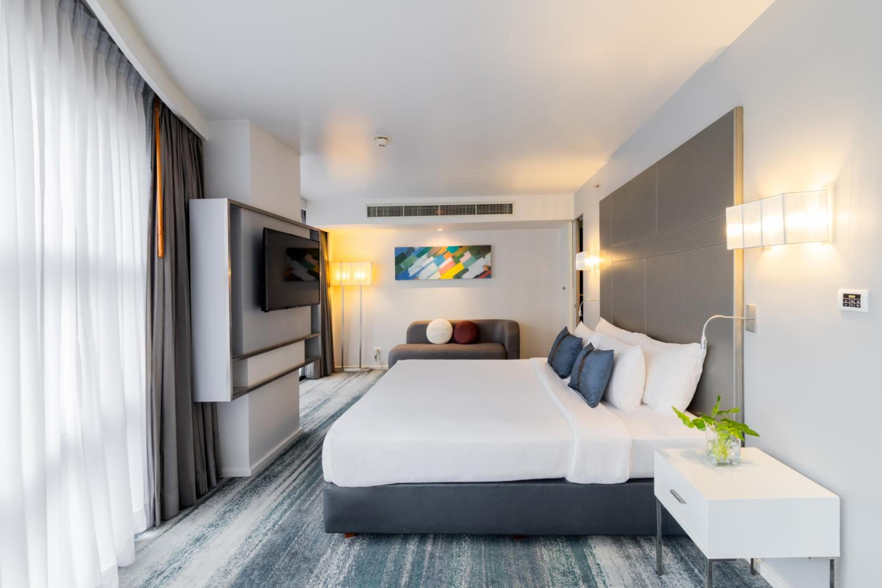 Best Western Sukhumvit 20 — 23