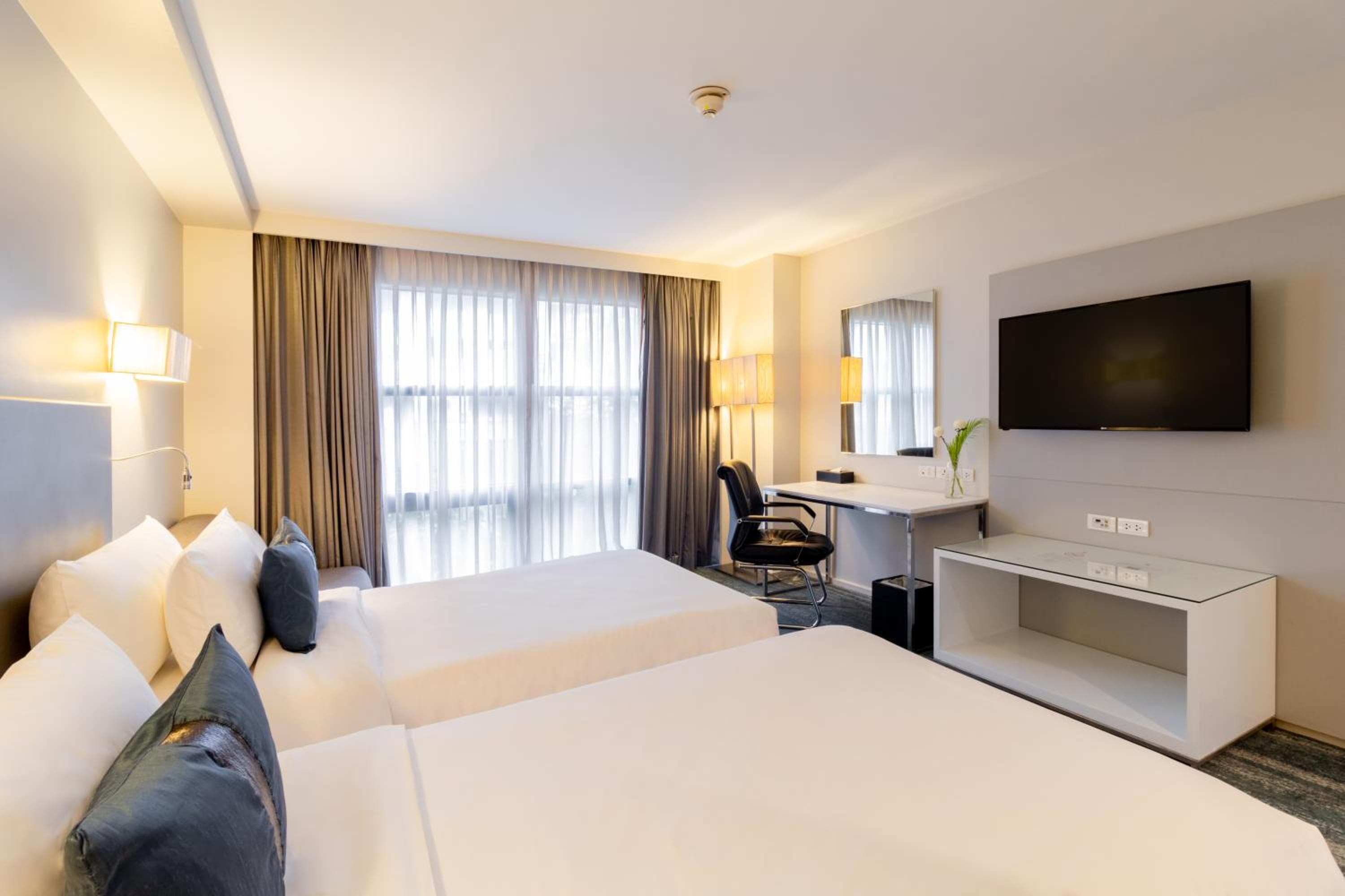Best Western Sukhumvit 20 — 21