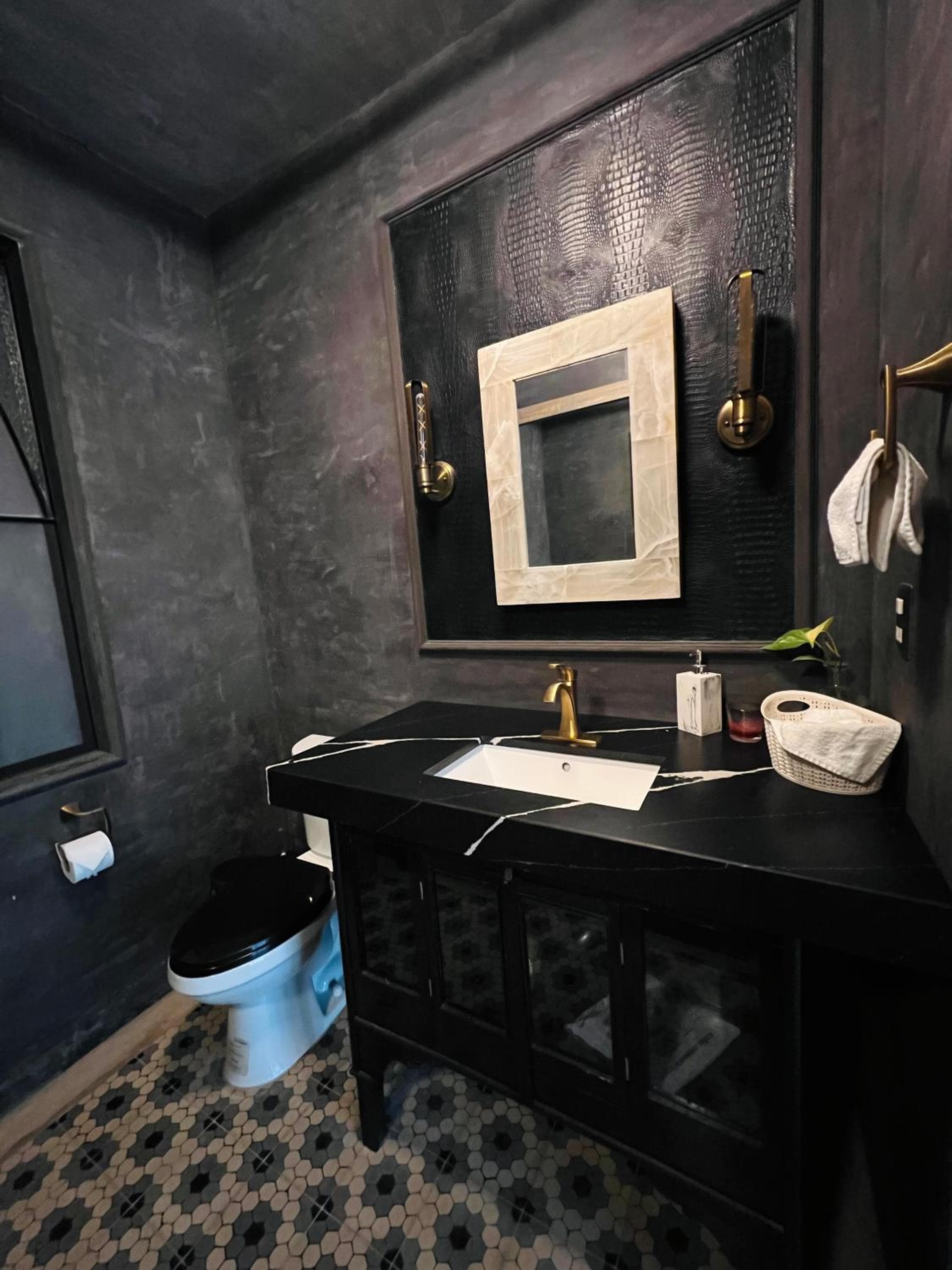 Casa Halo - Mansion, Nightclub, Pool, Sonos, Gated, Staff — 23