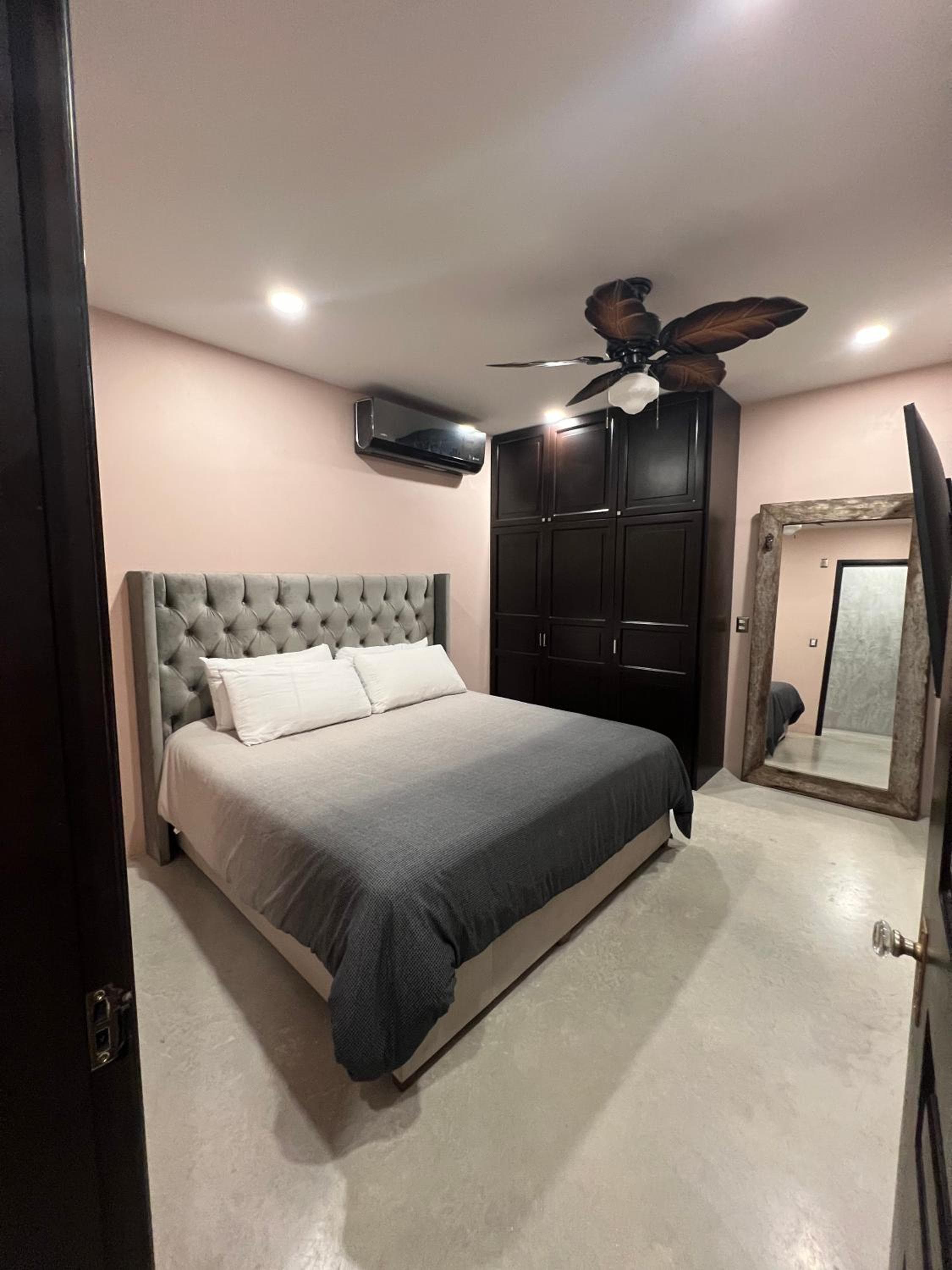Casa Halo - Mansión LUX, piscina, Sonos, gimnasio, billar y personal — 6