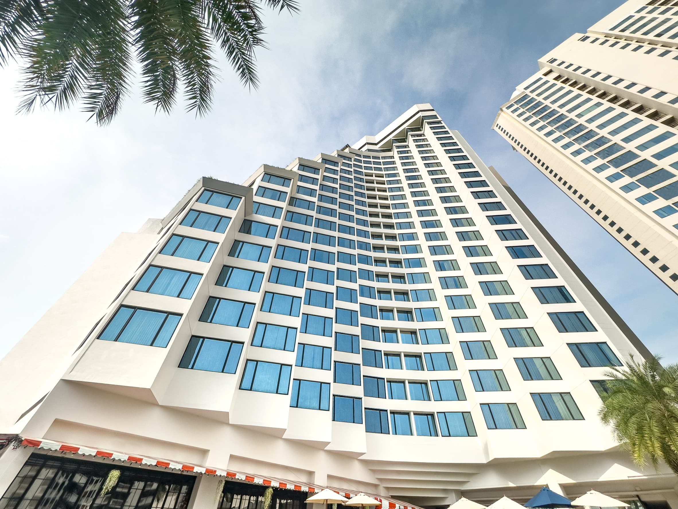 Rembrandt Hotel and Suites Certificato SHA Plus — 1
