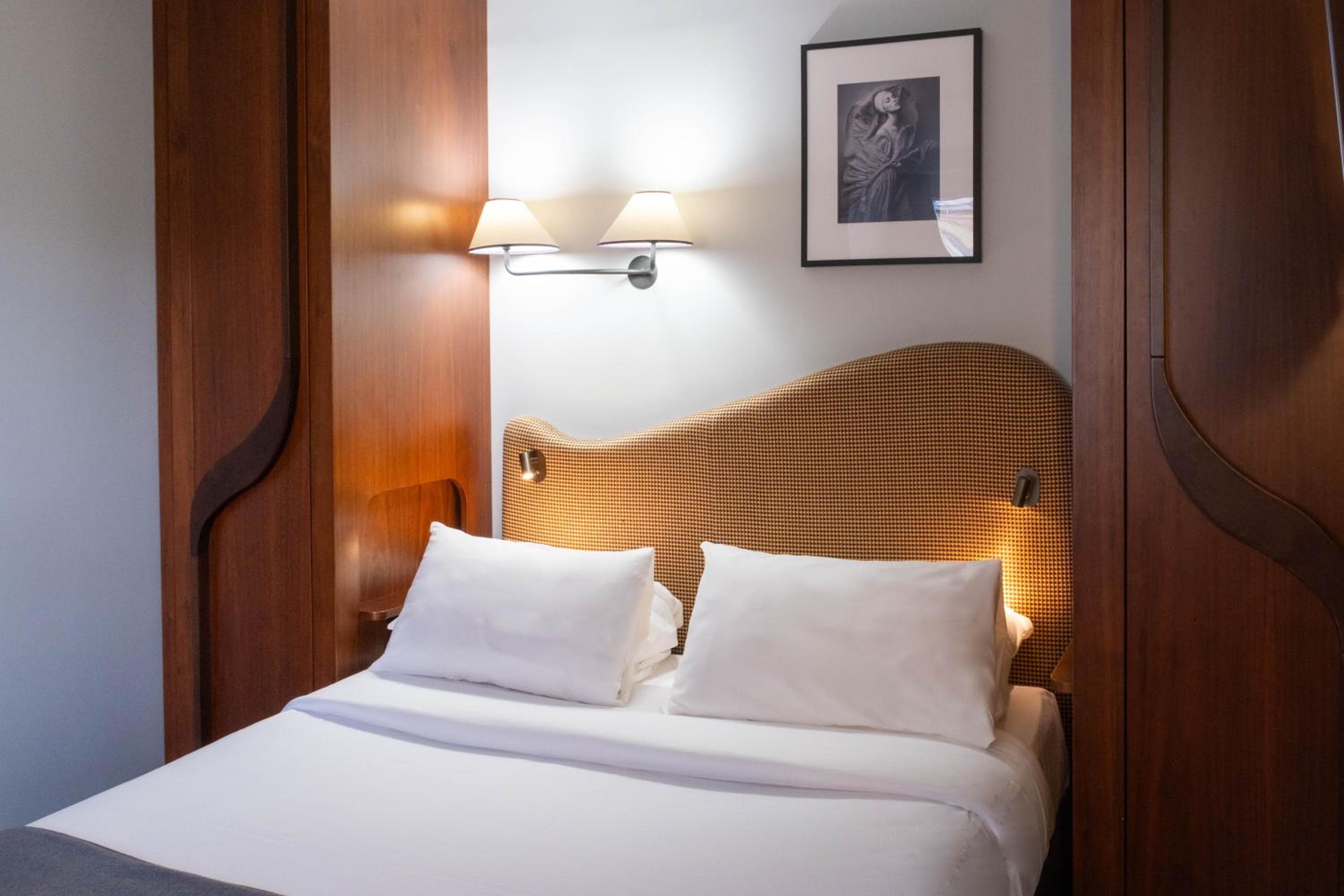 Hôtel Belloy — 12