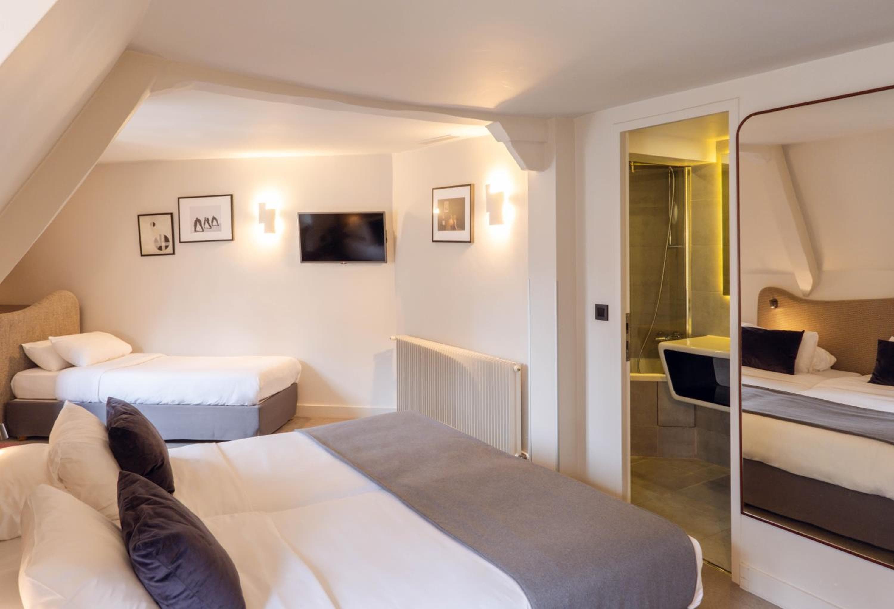 Hôtel Belloy — 17