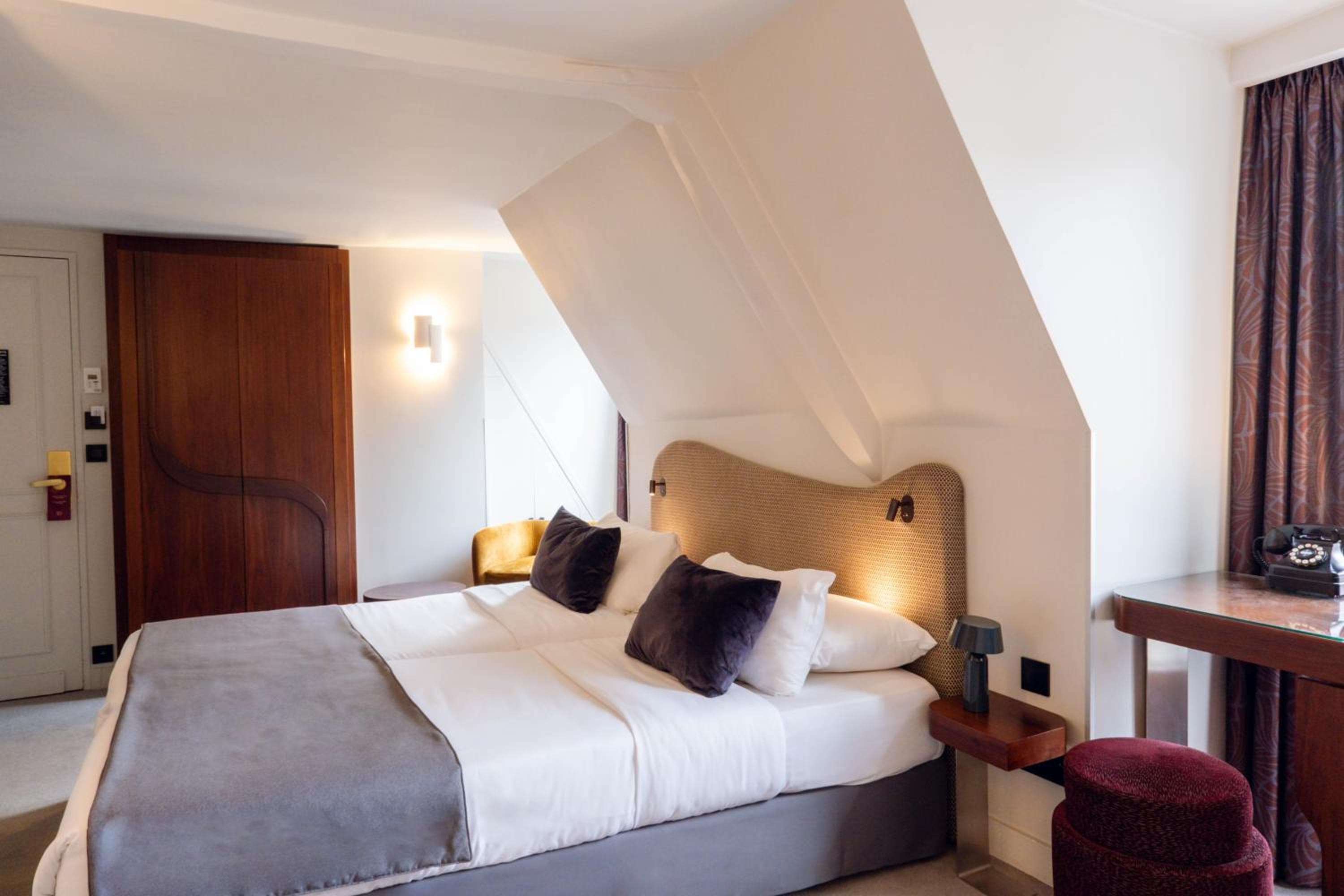 Hôtel Belloy — 16