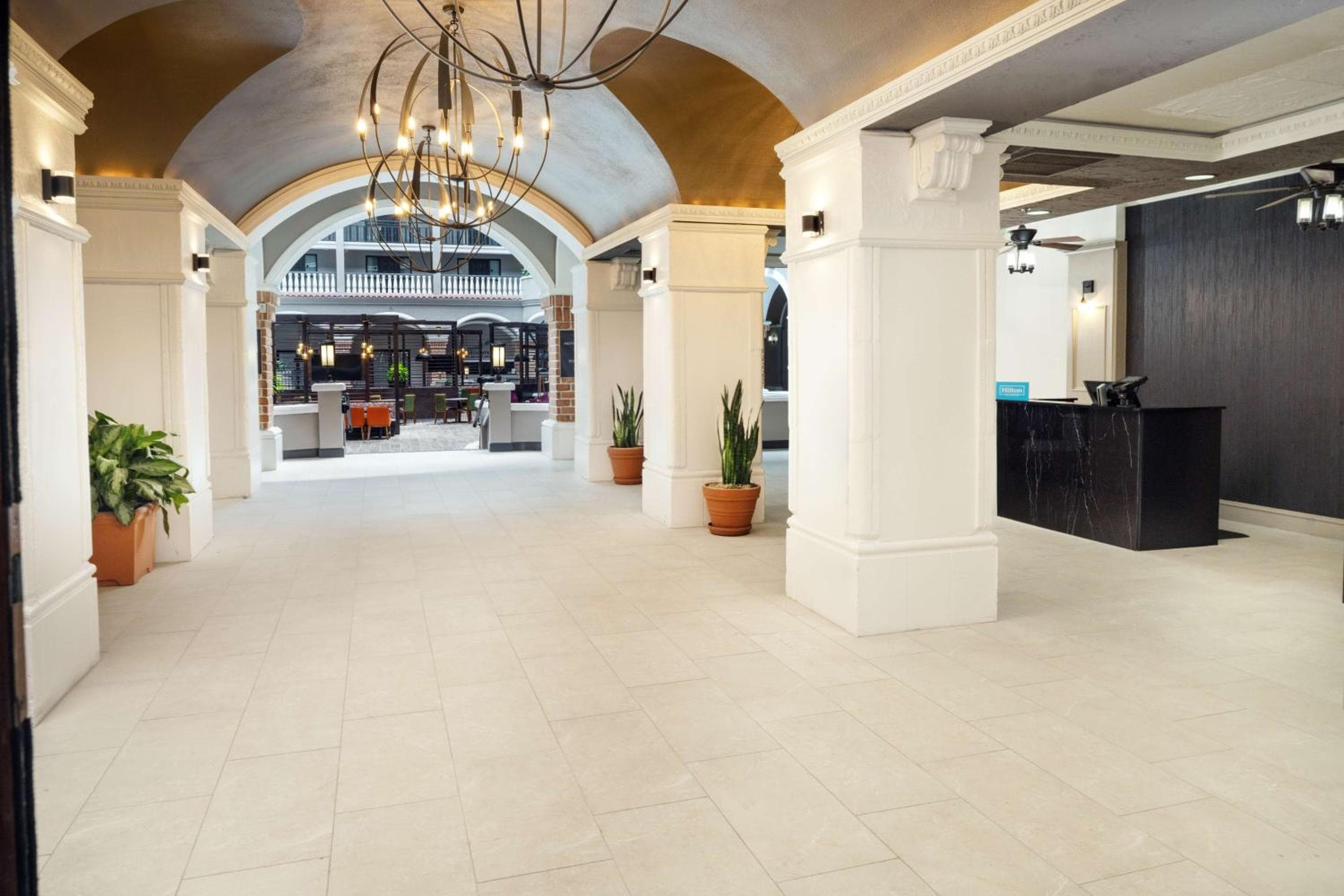 Embassy Suites by Hilton Orlando Norte — 6
