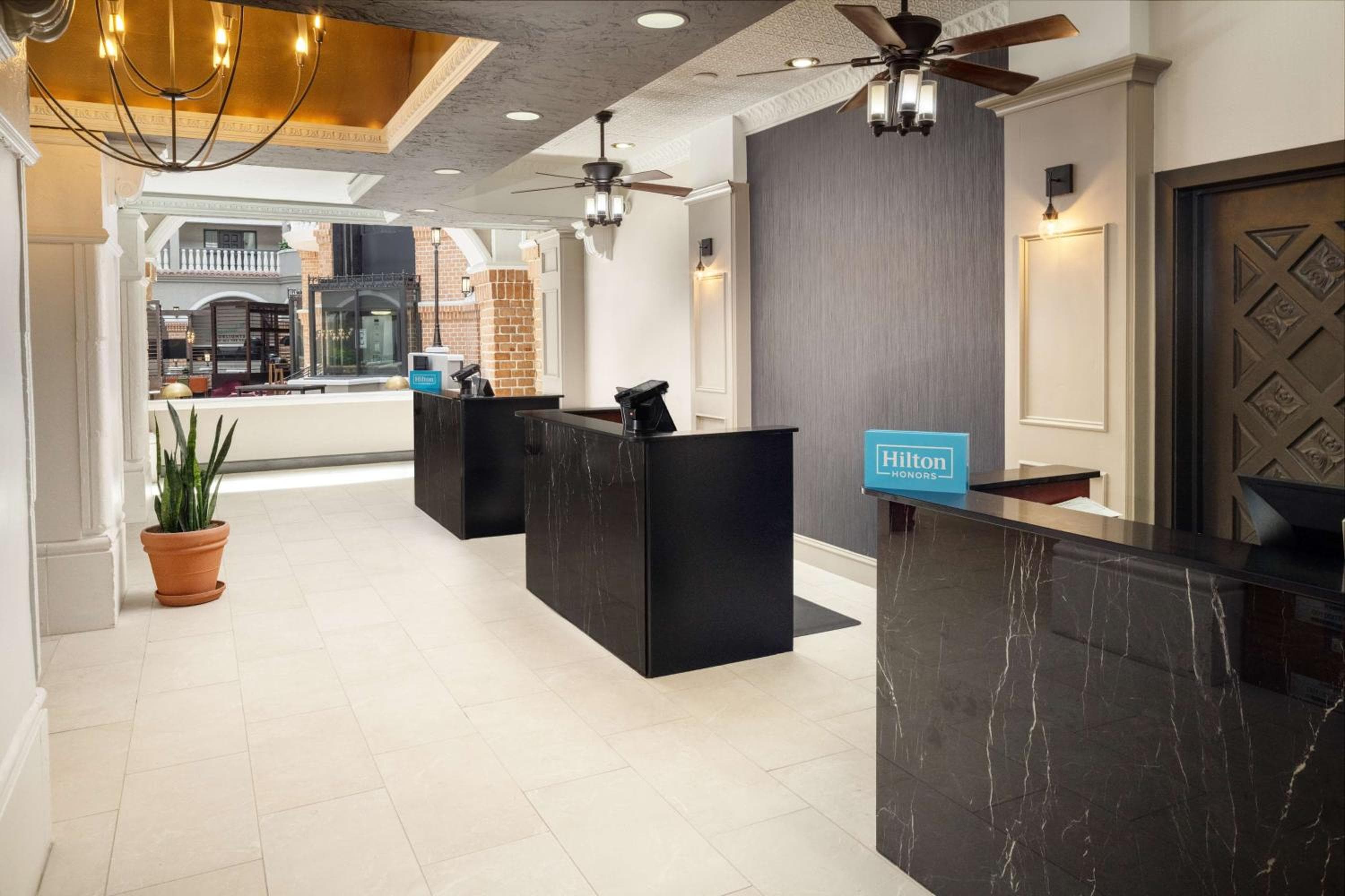 Embassy Suites by Hilton Orlando Norte — 8