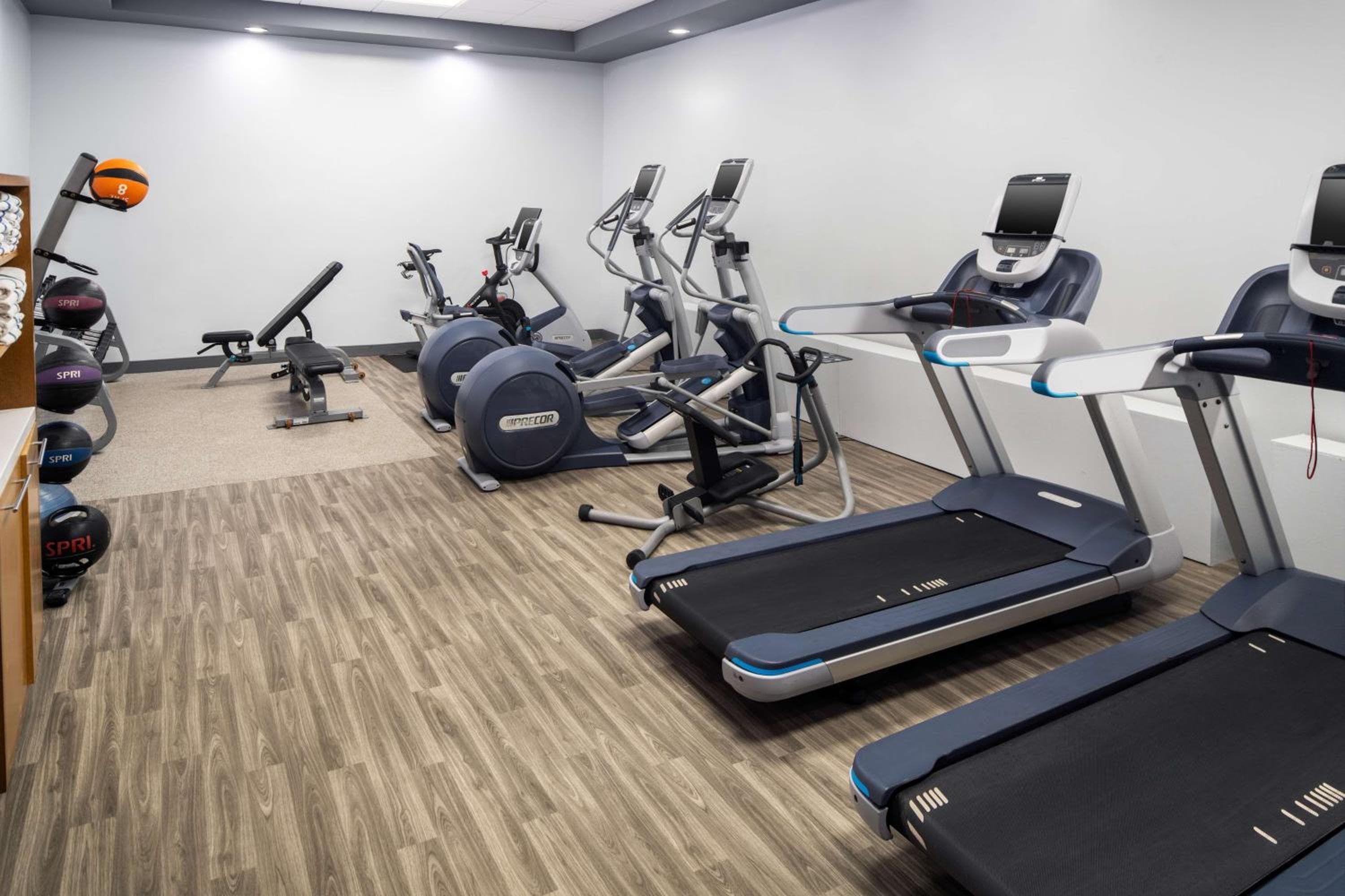 Embassy Suites by Hilton Orlando Norte — 19