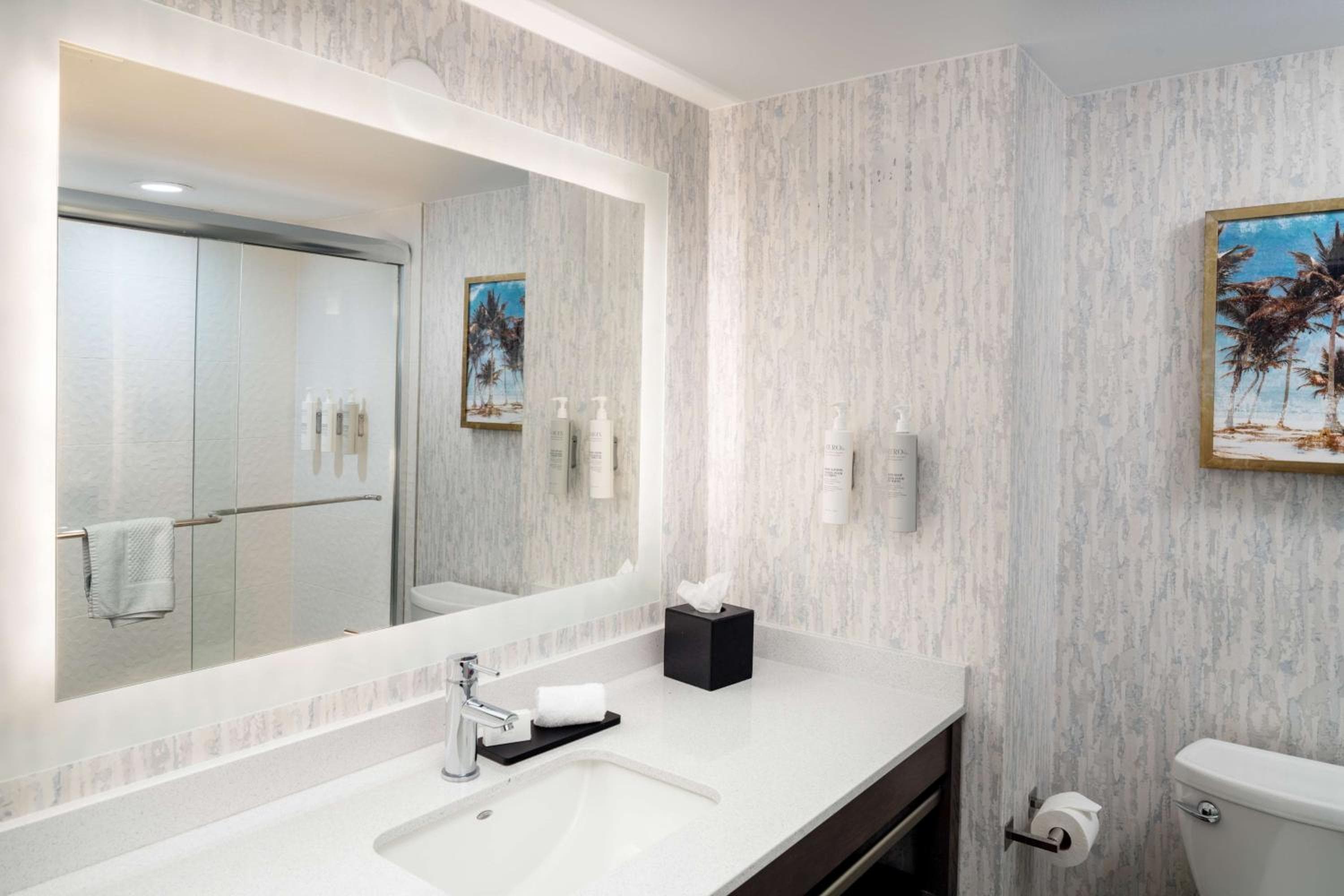 Embassy Suites by Hilton Orlando North — 16