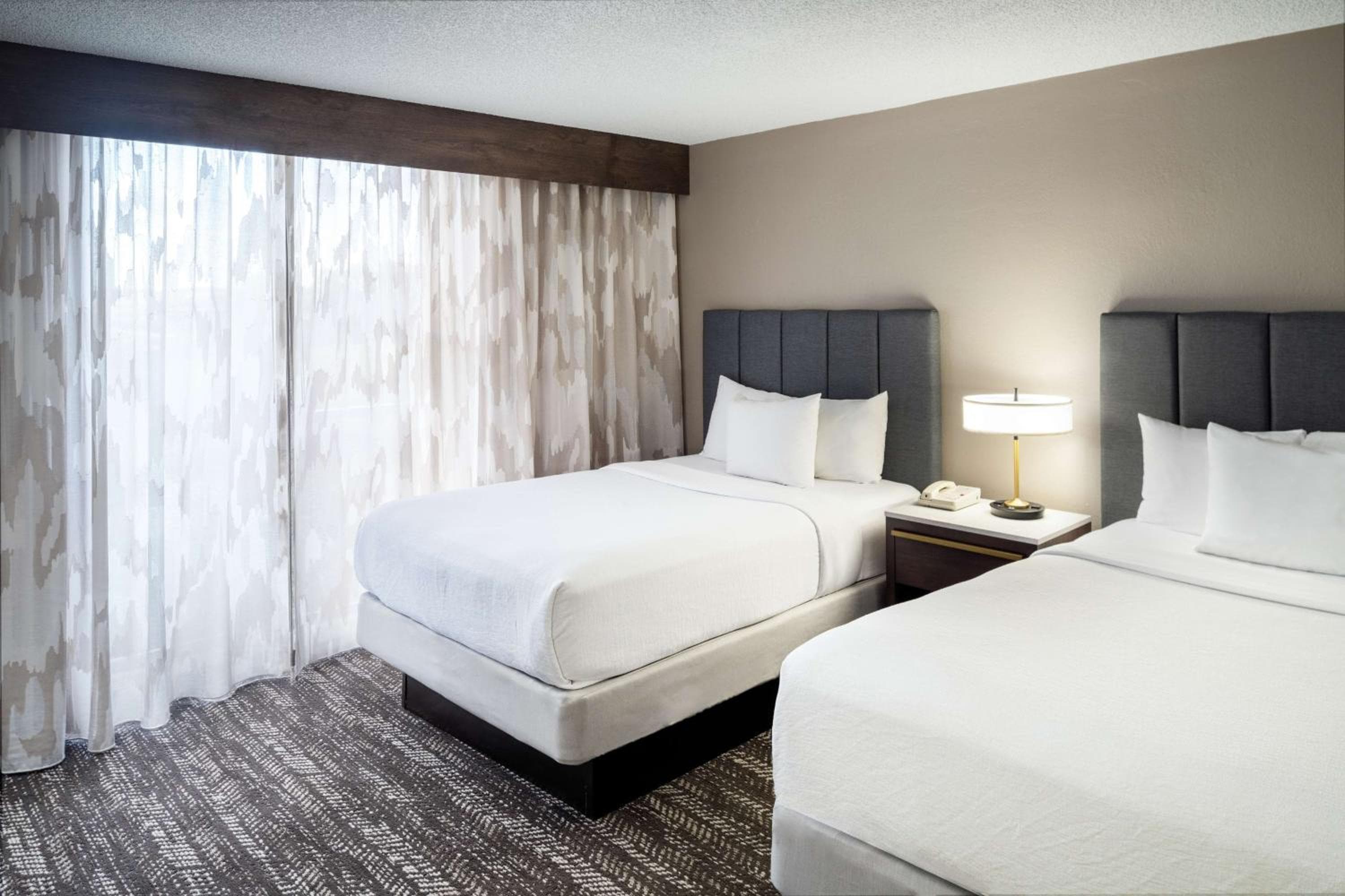 Embassy Suites by Hilton Orlando North — 17