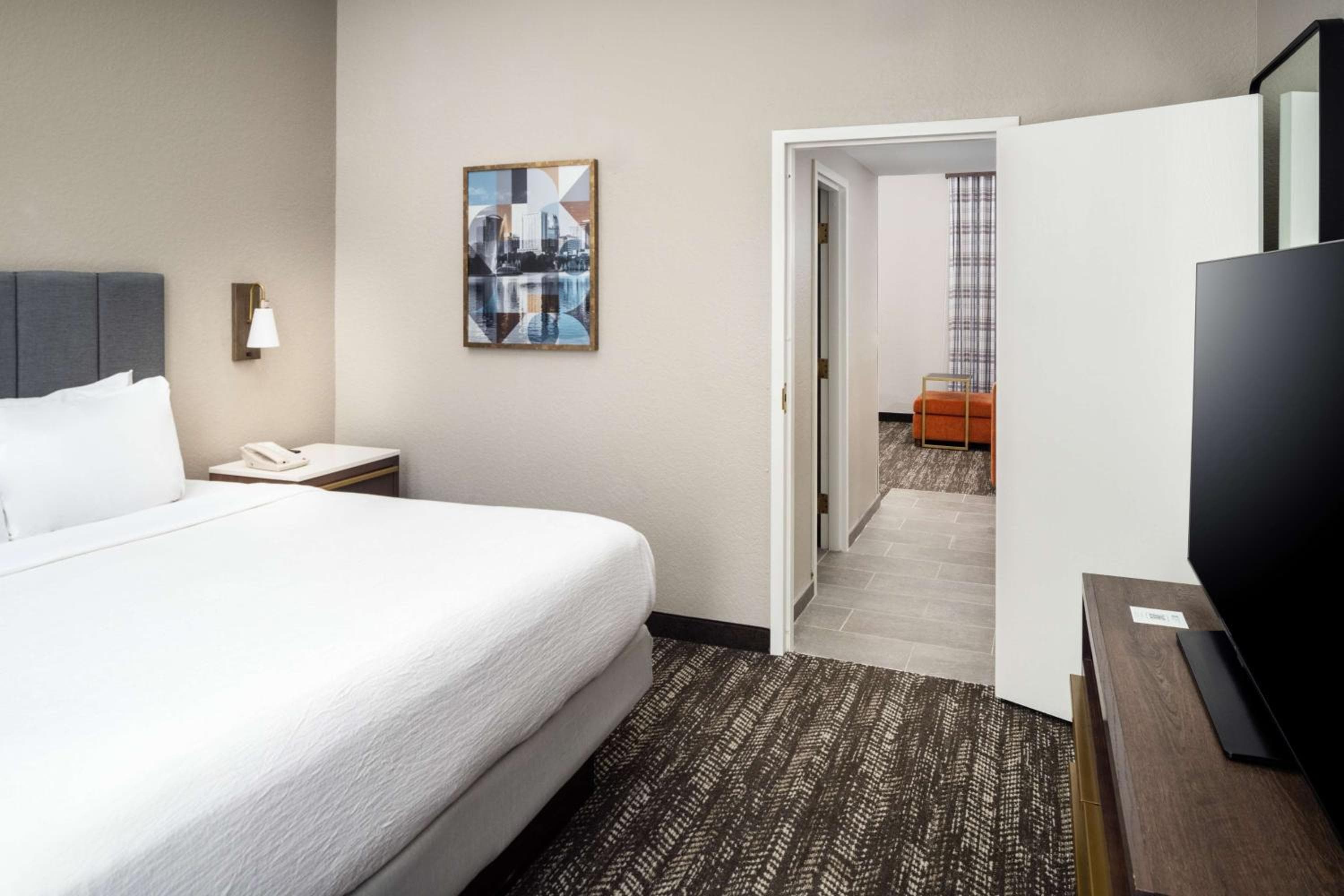 Embassy Suites by Hilton Orlando North — 19