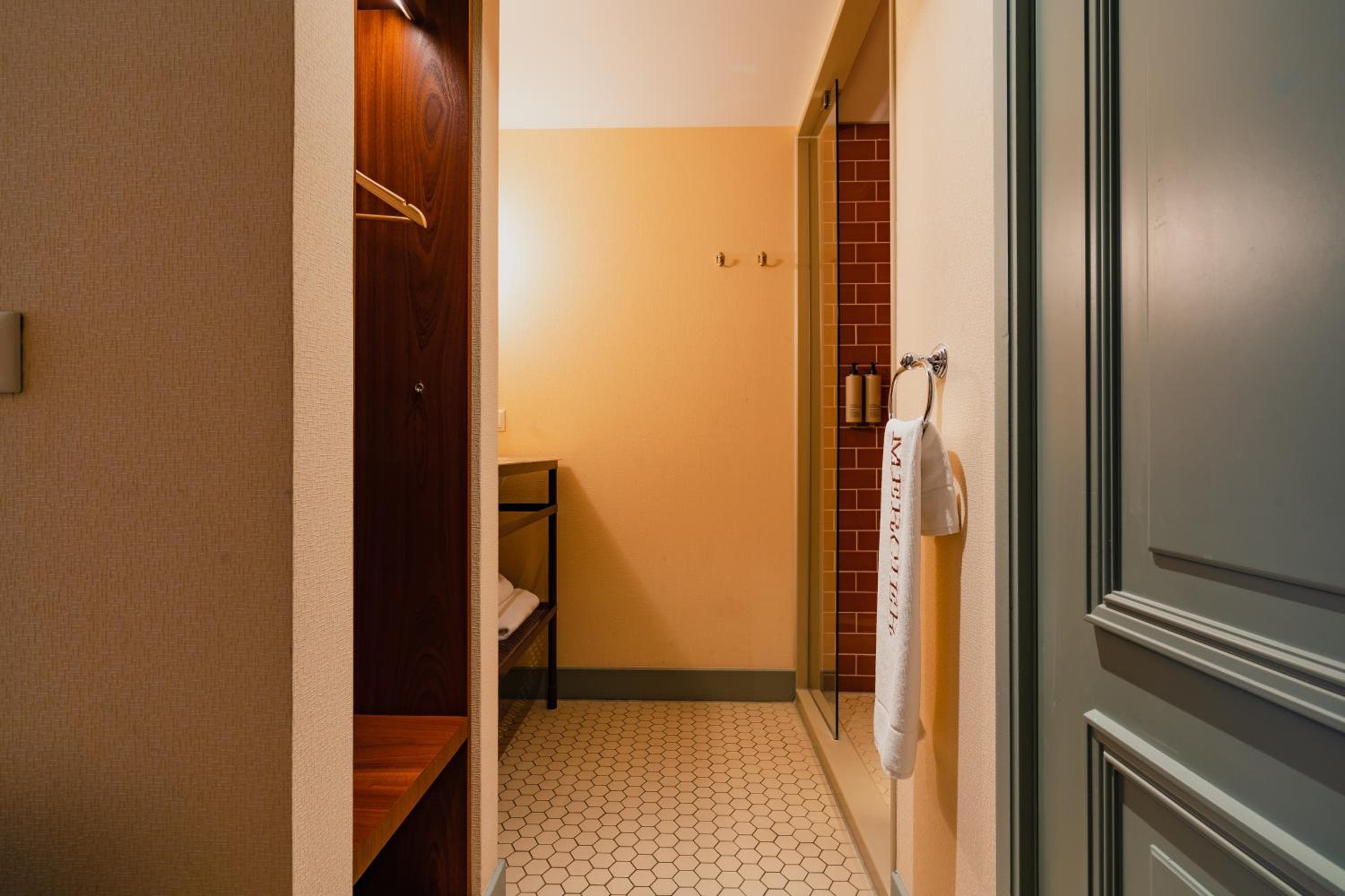 Hotel Mercier — 29