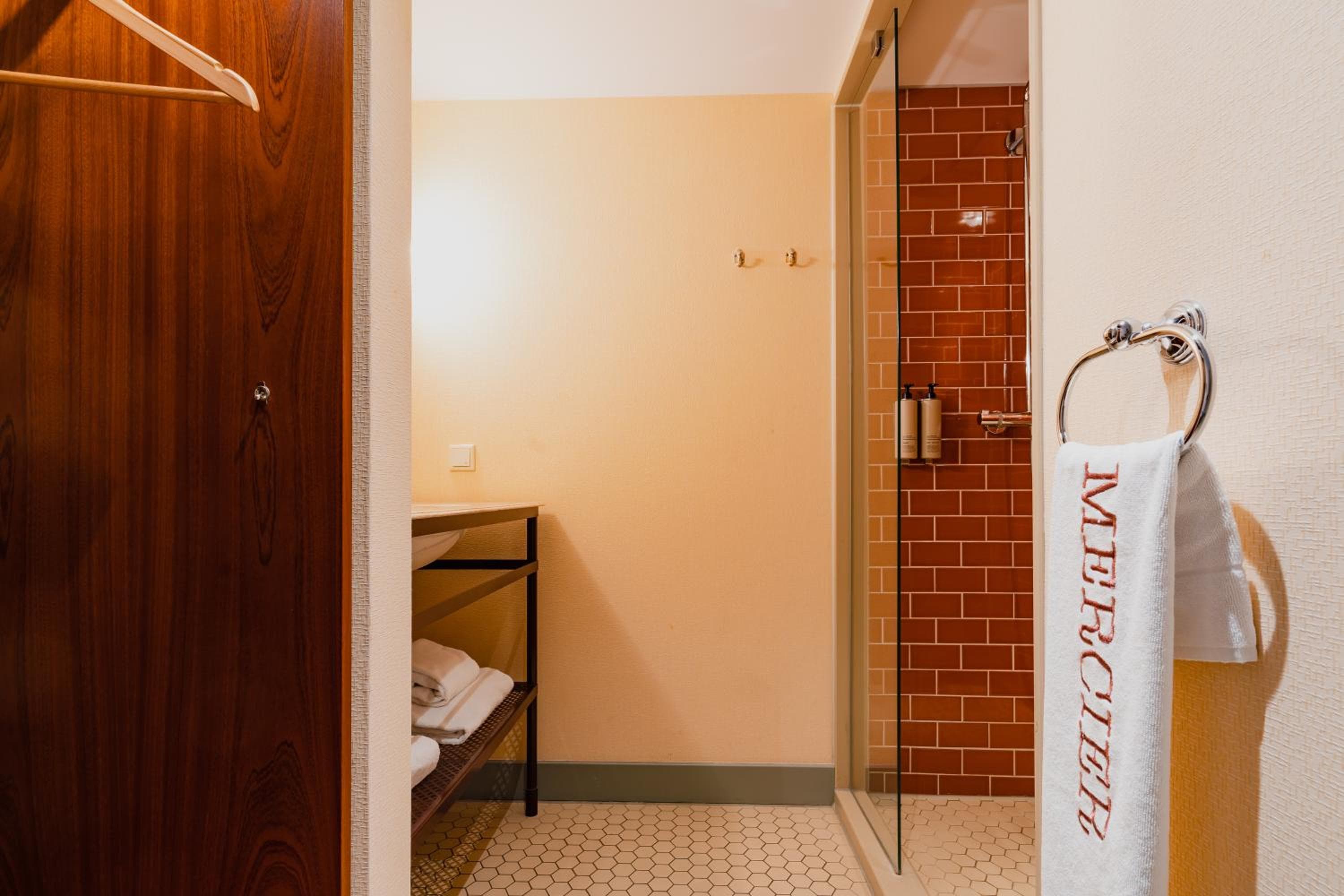 Hotel Mercier — 28
