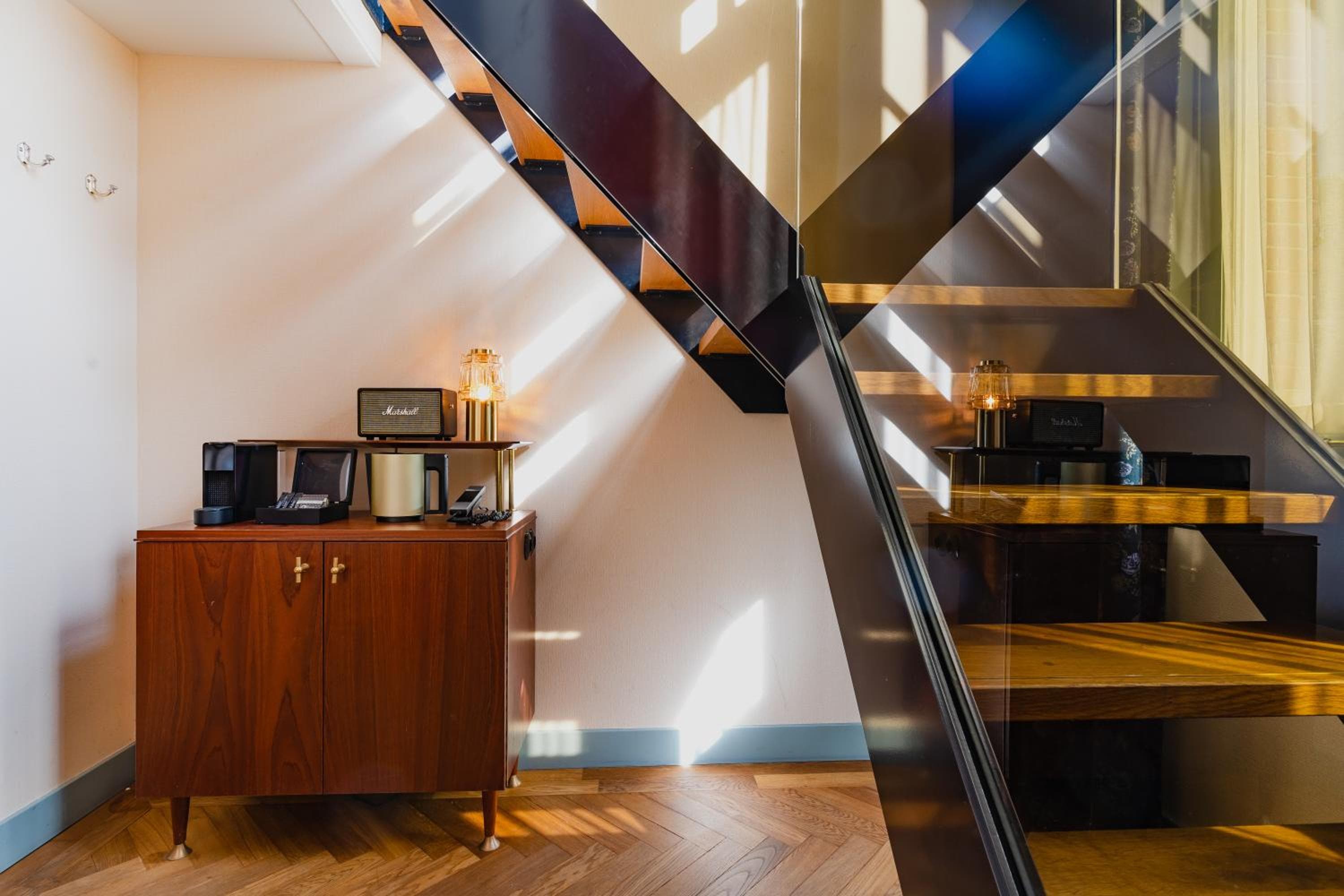 Hotel Mercier — 22