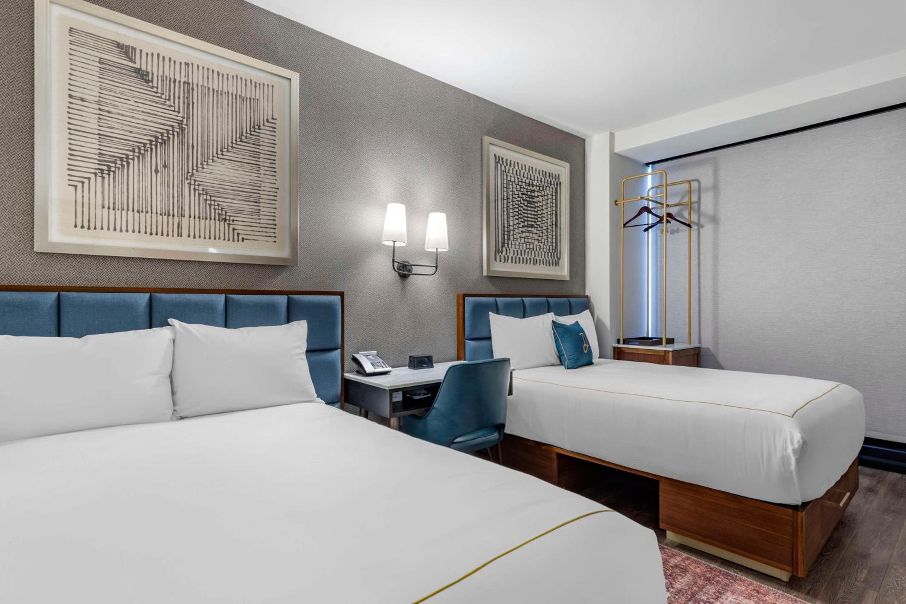 The Draper New York, Collezione di arazzi di Hilton — 7