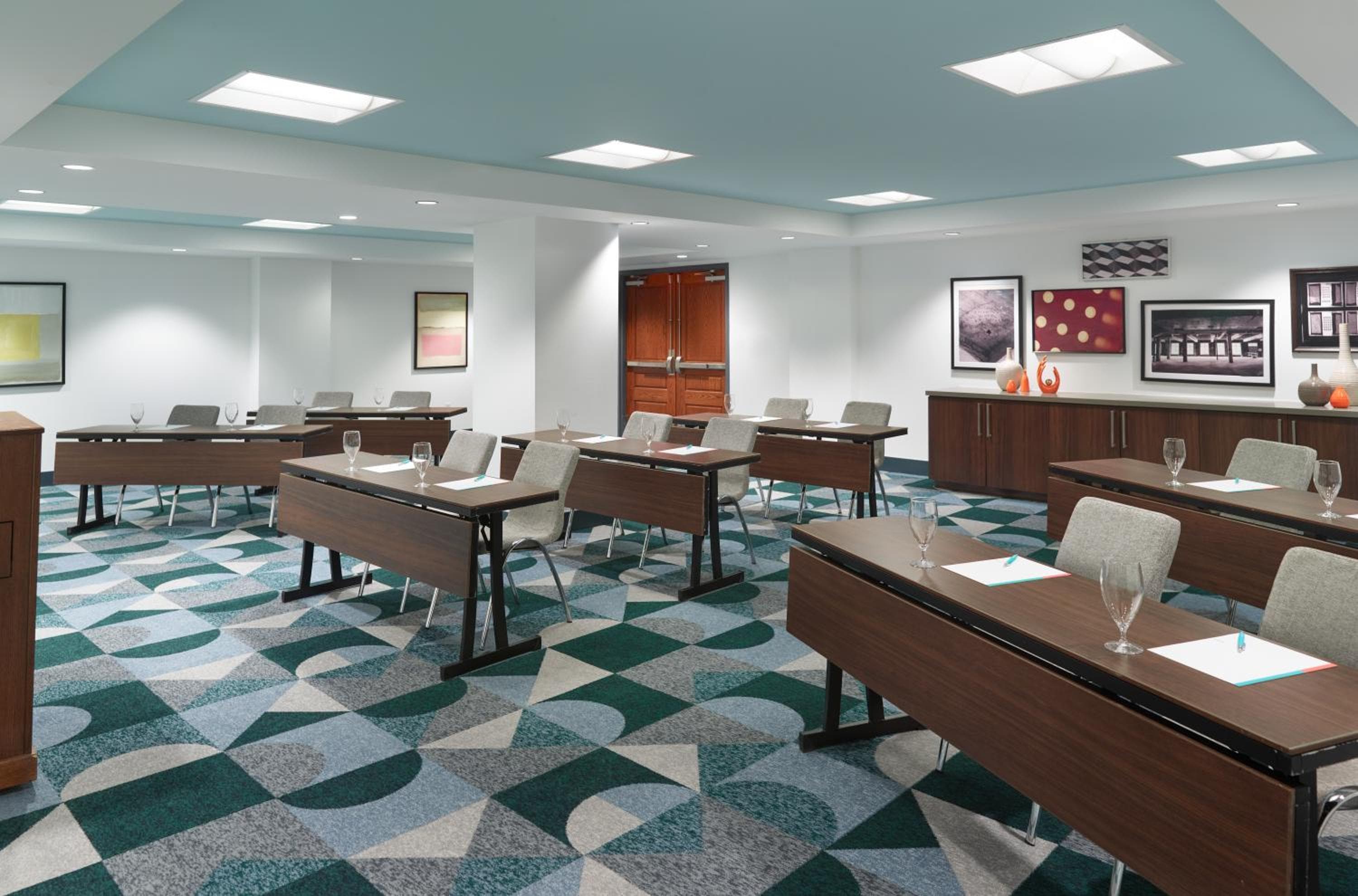 Le Meridien Tampa, The Courthouse — 15