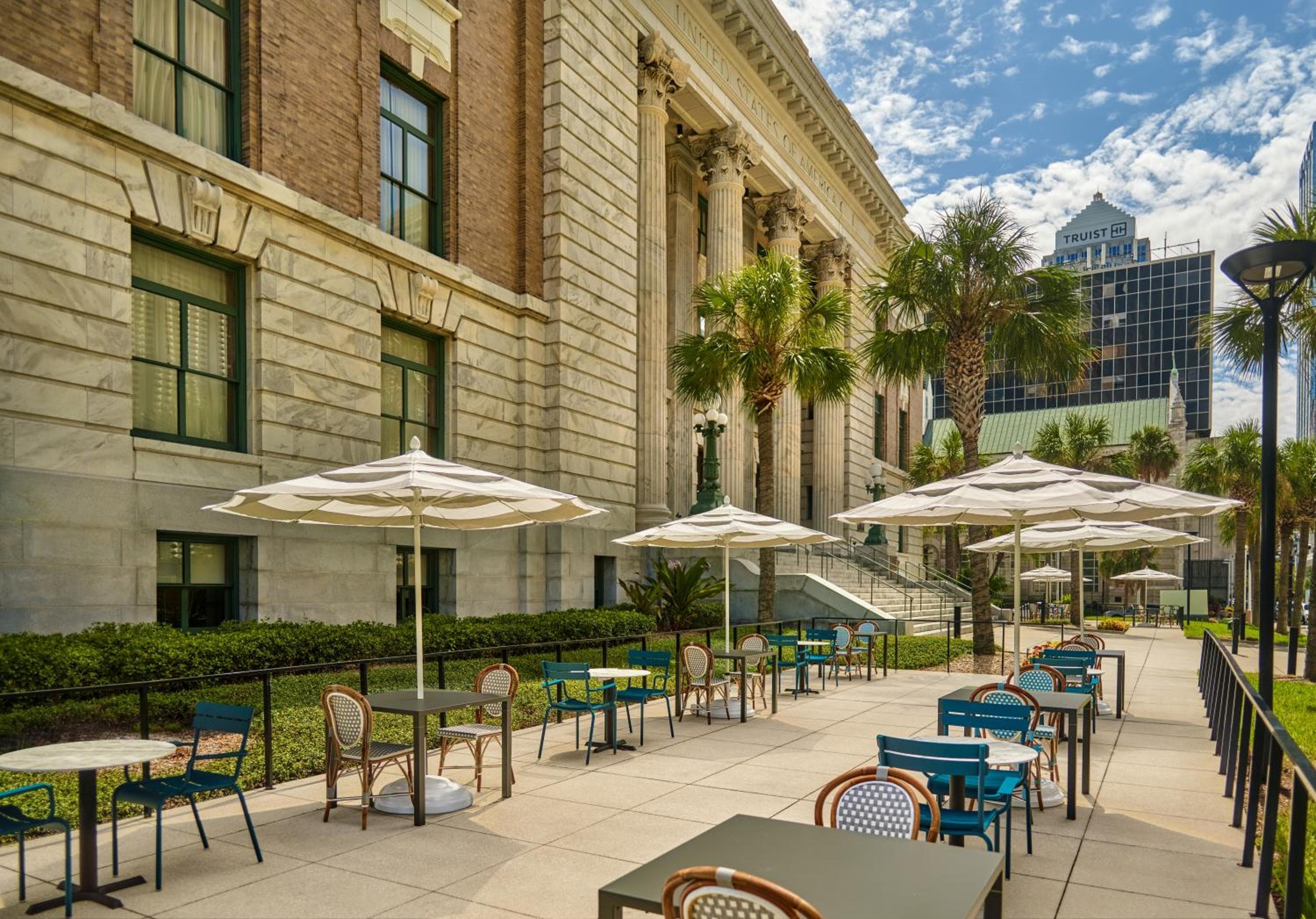 Le Meridien Tampa, The Courthouse — 10