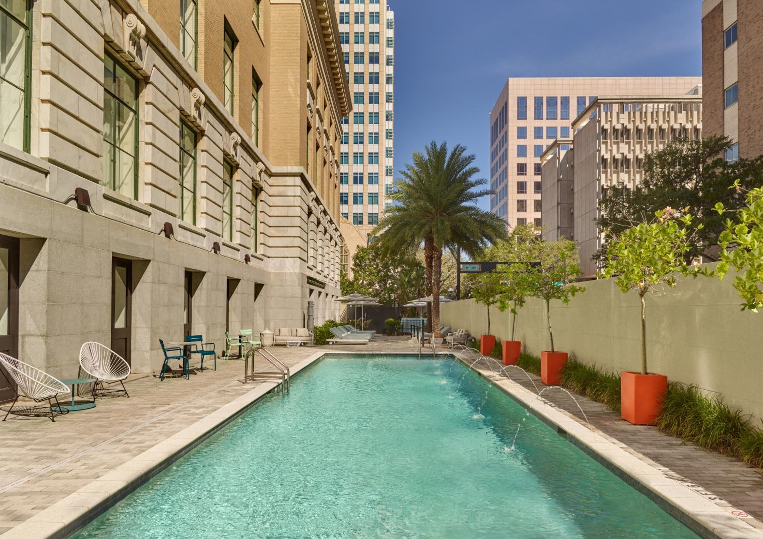 Le Meridien Tampa, The Courthouse — 12