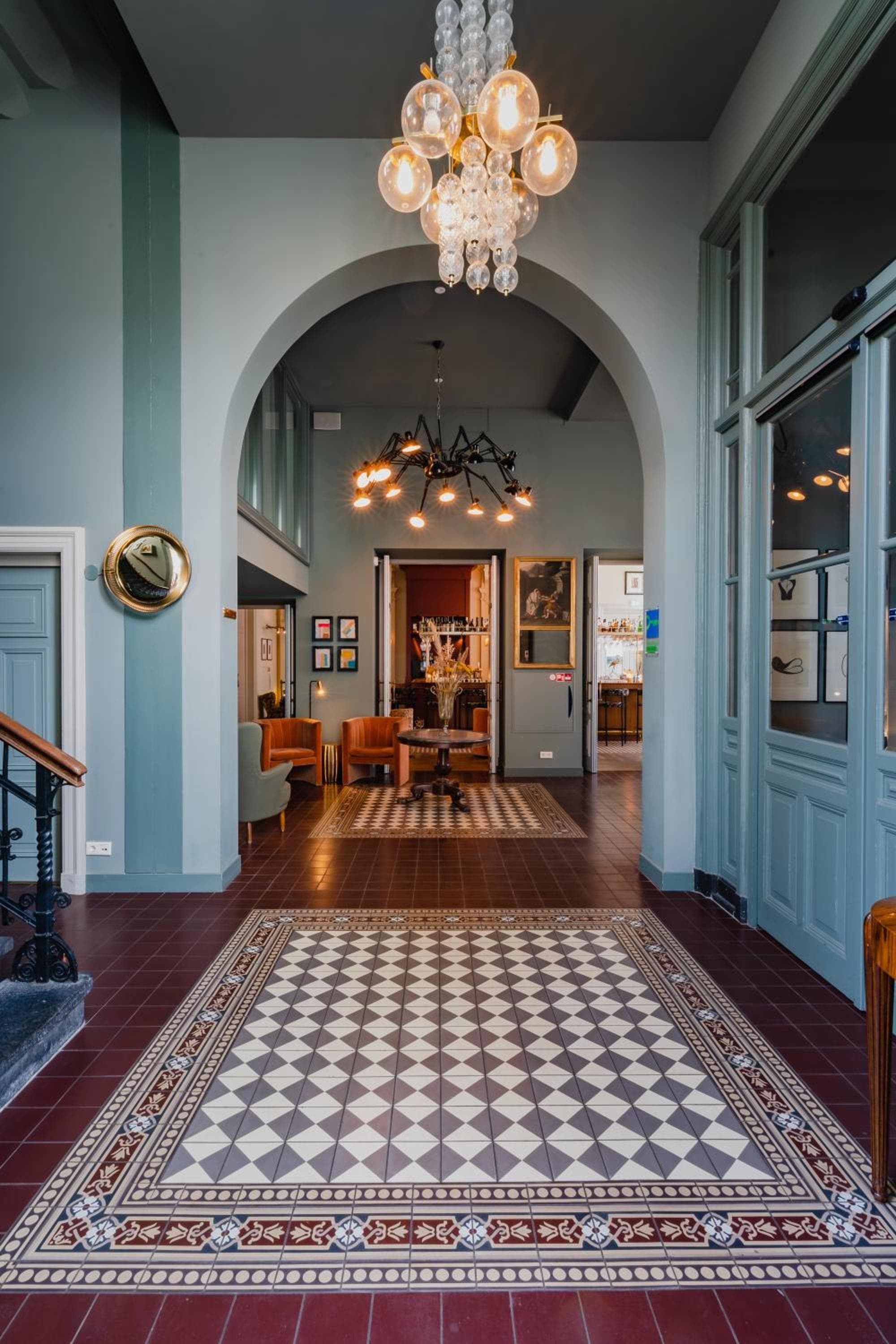 Hotel Mercier — 1