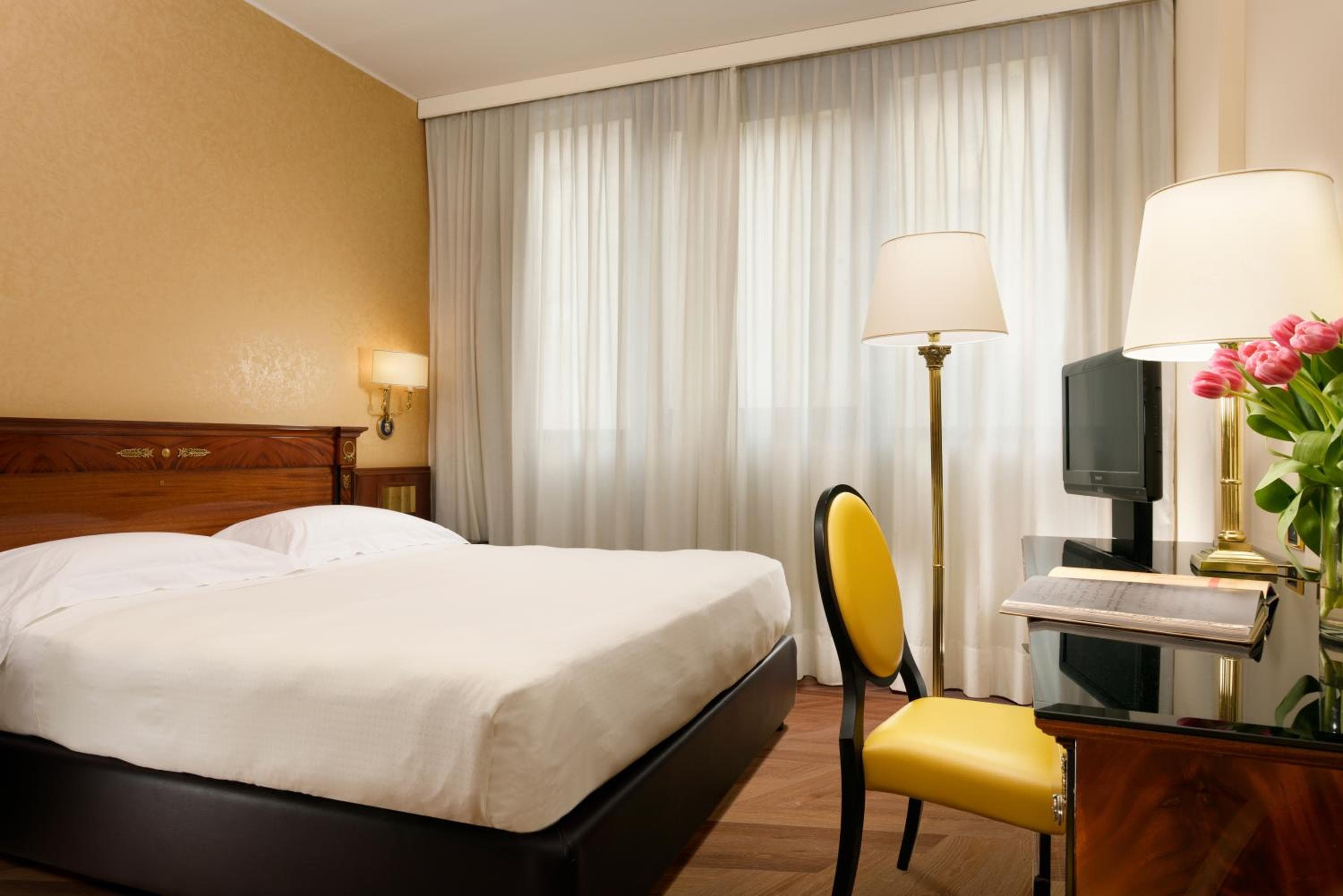 UNA Hotels Scandinavia Milano — 7