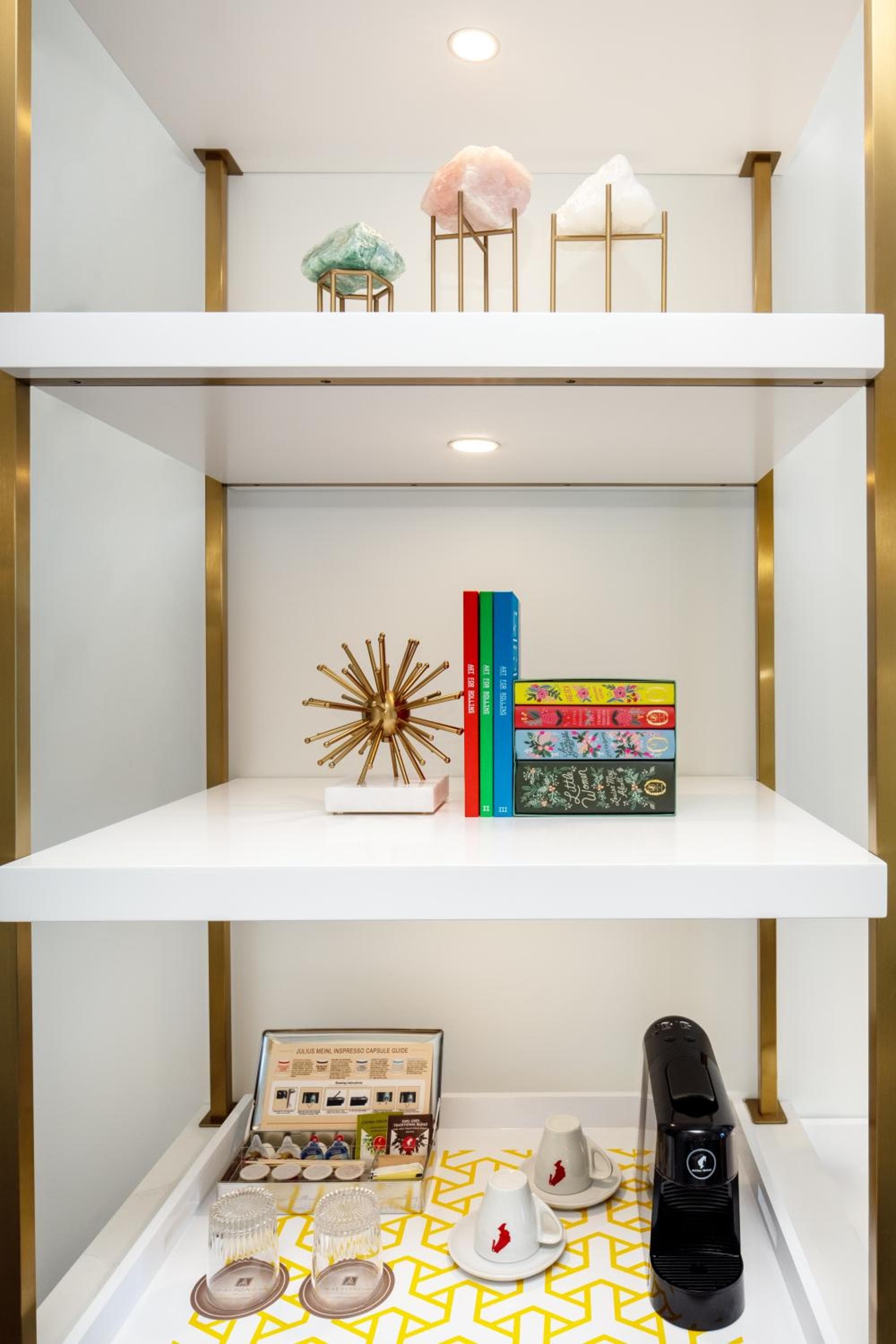 El Alfond Inn — 12
