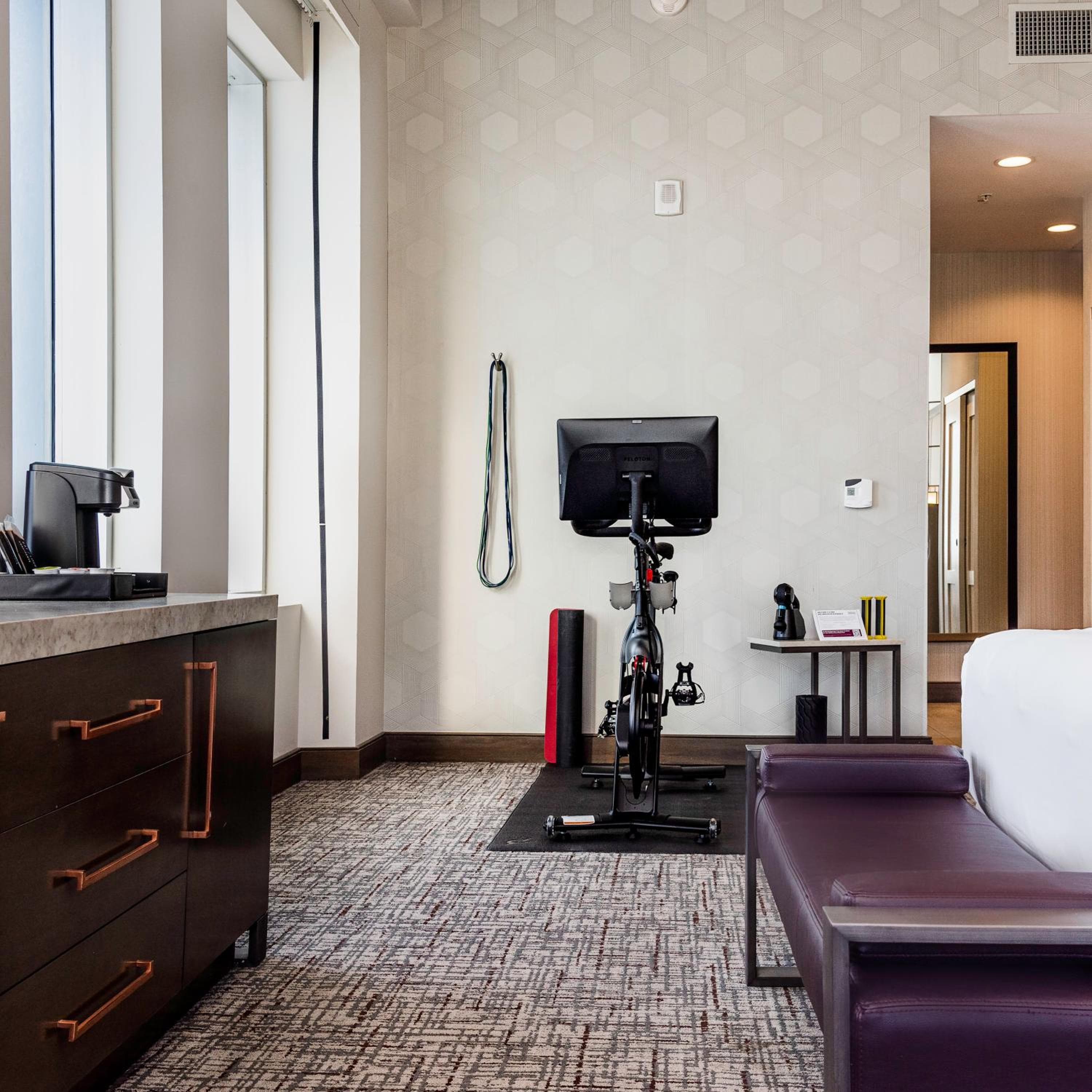 H Hotel Los Angeles, Curio Collection By Hilton — 15