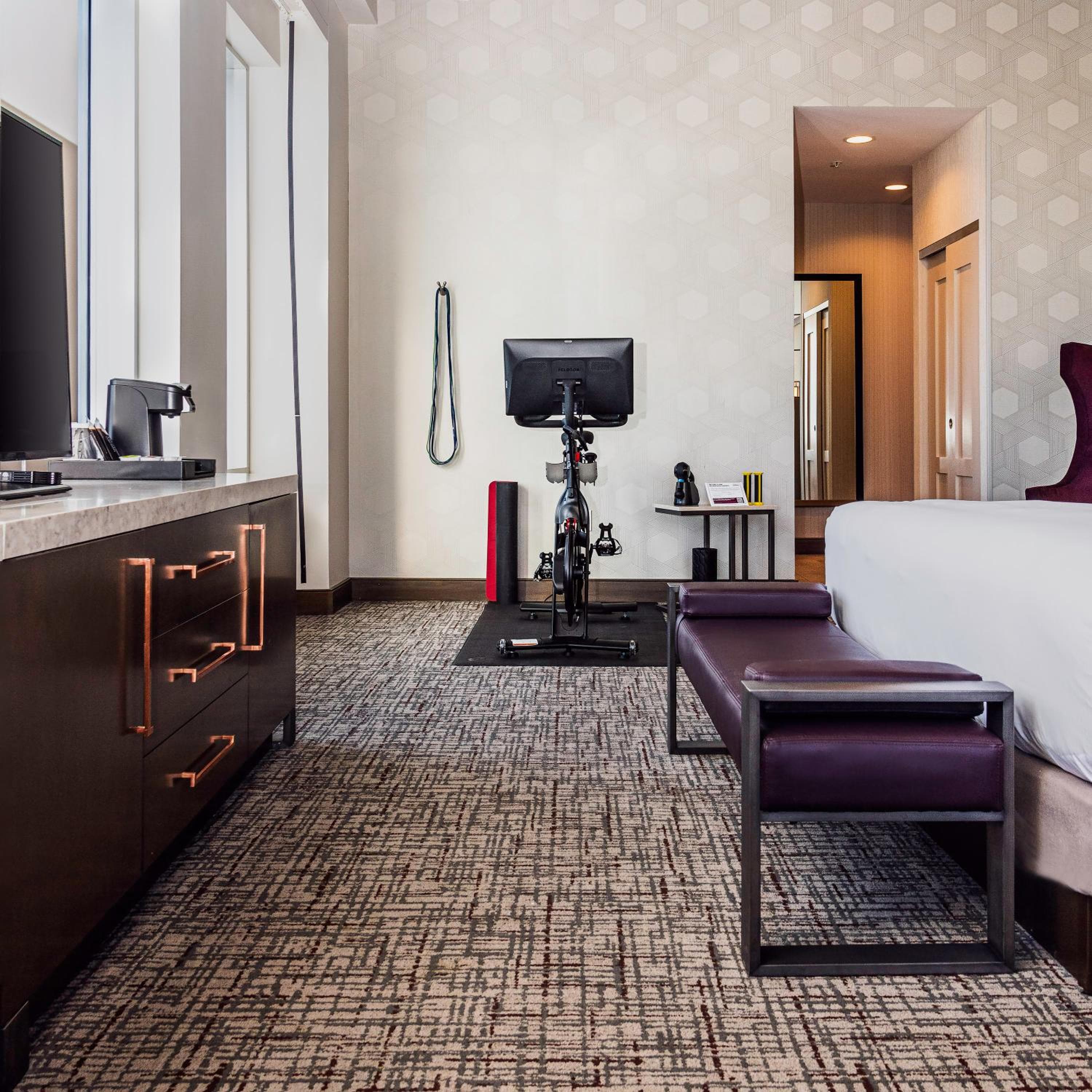 H Hotel Los Angeles, Curio Collection By Hilton — 5