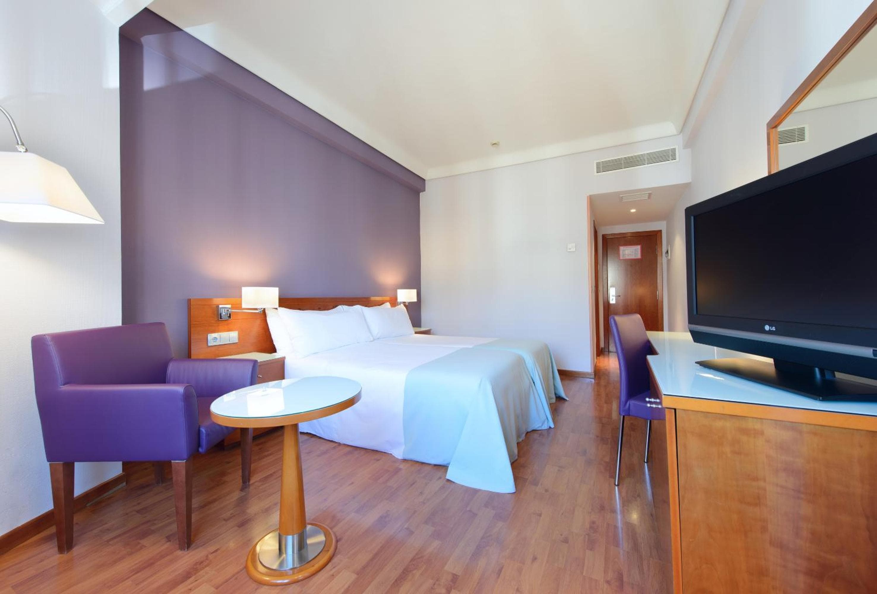 Hotel Madrid Centro, Affiliated by Meliá — 4