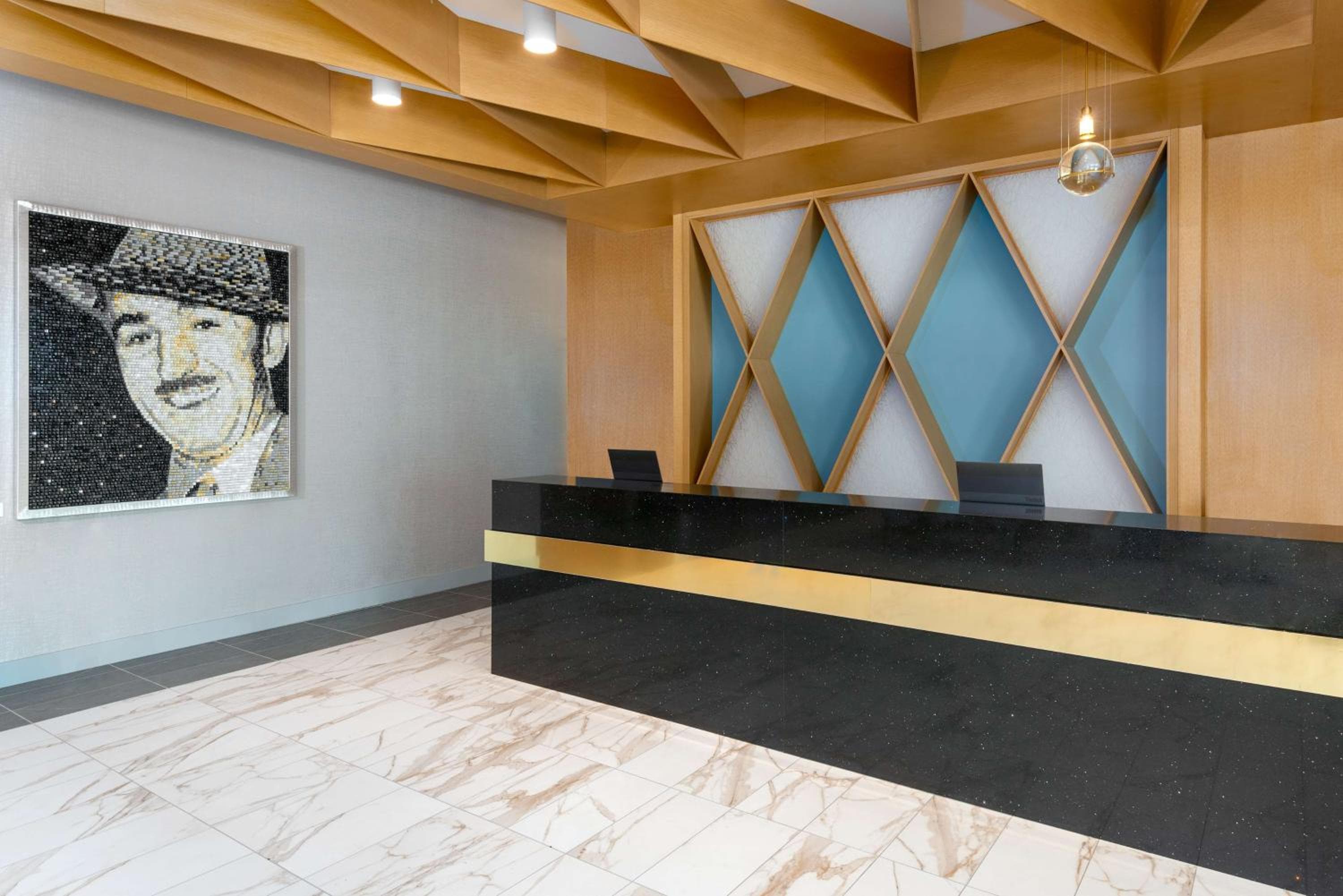 Hyatt House Orlando Aeroporto — 5
