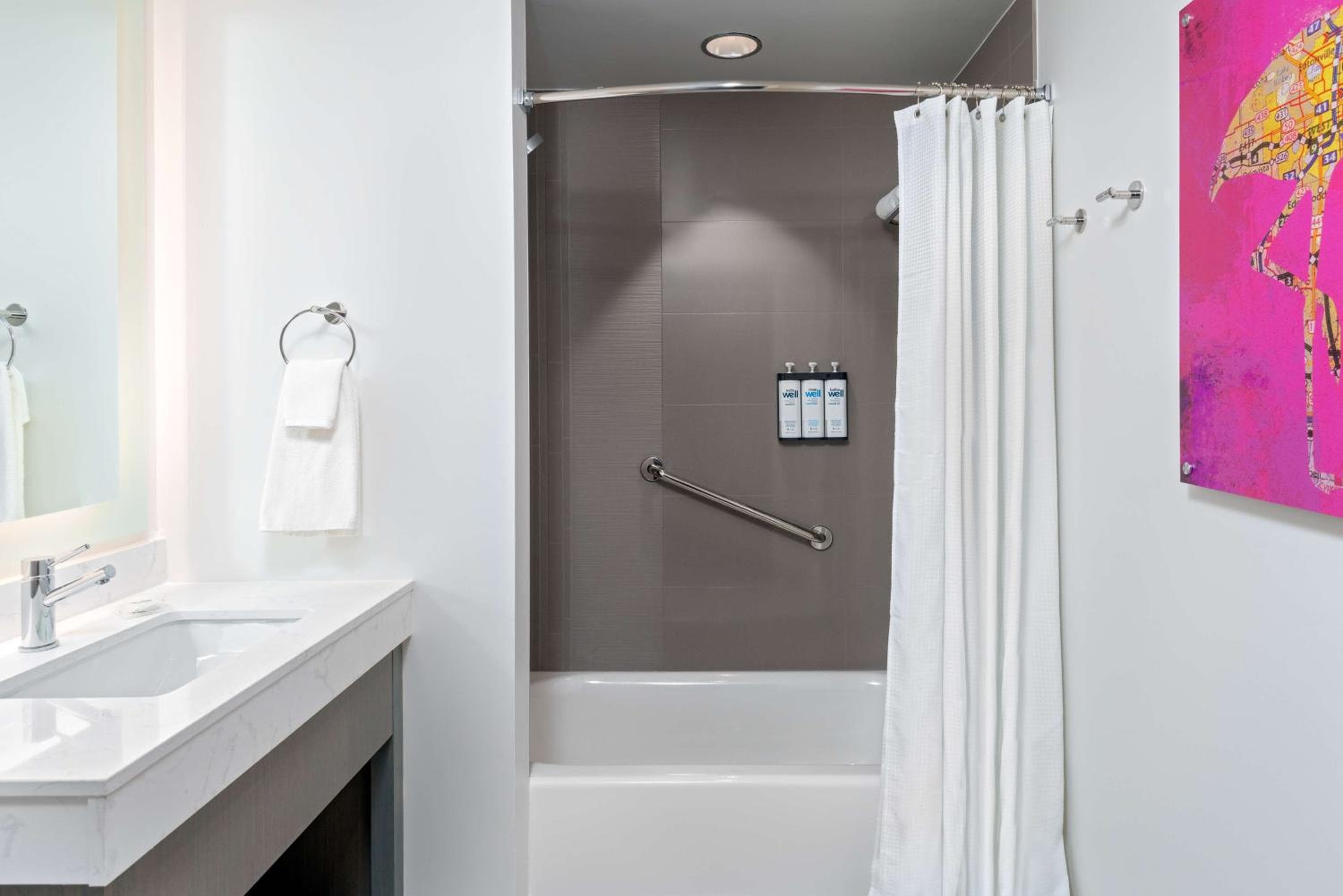Hyatt House Orlando Aeroporto — 26