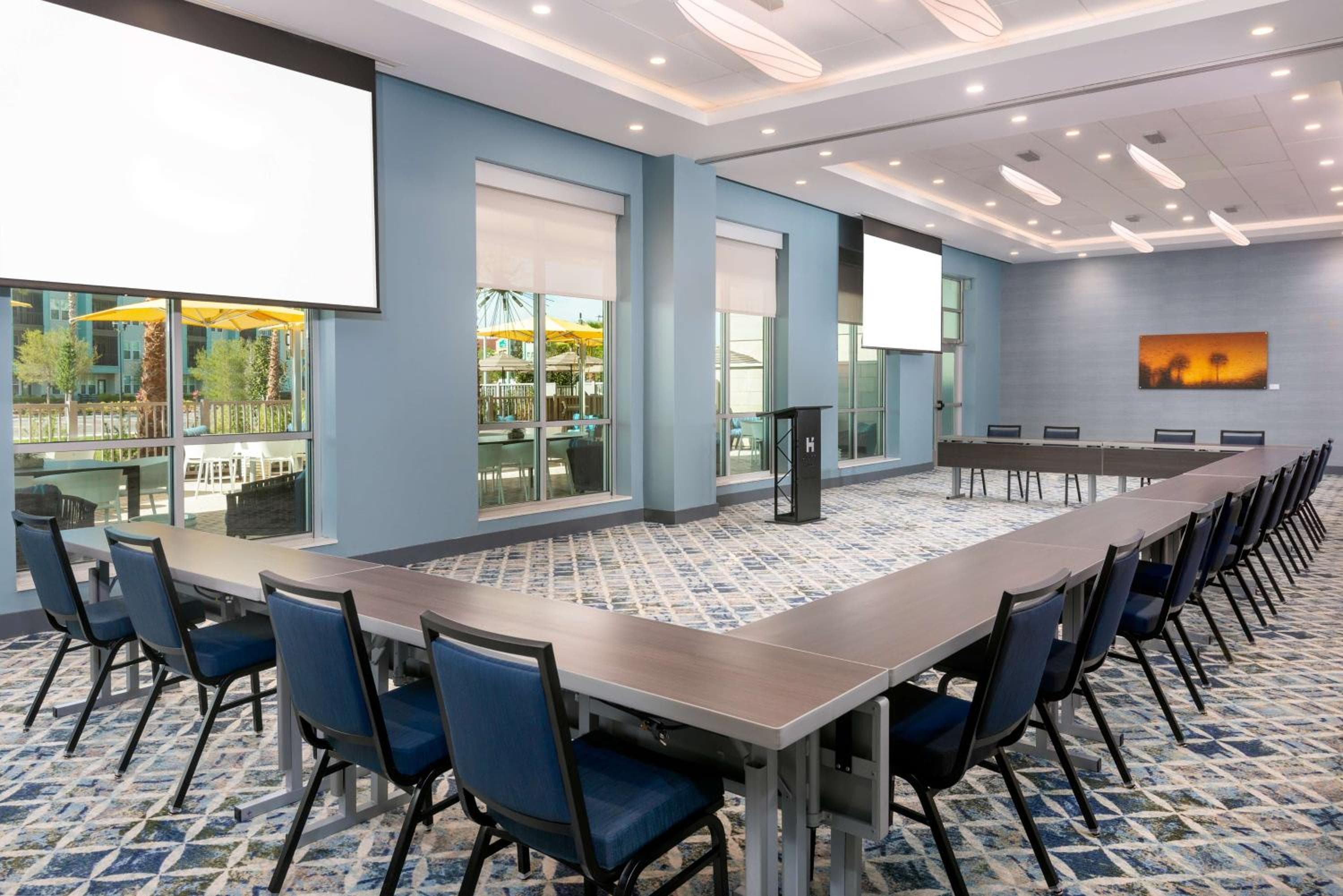 Hyatt House Orlando Airport — 7
