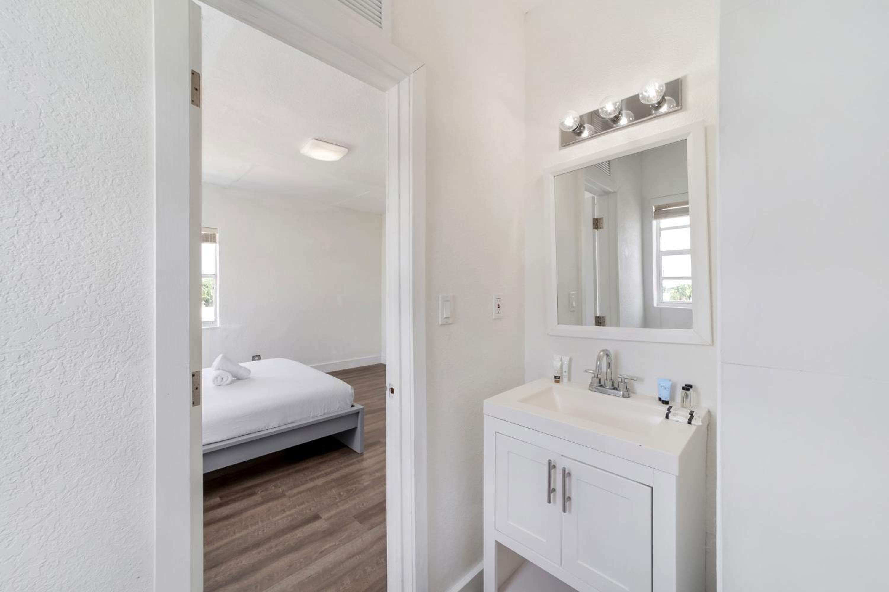Treehouse Hotel — 18