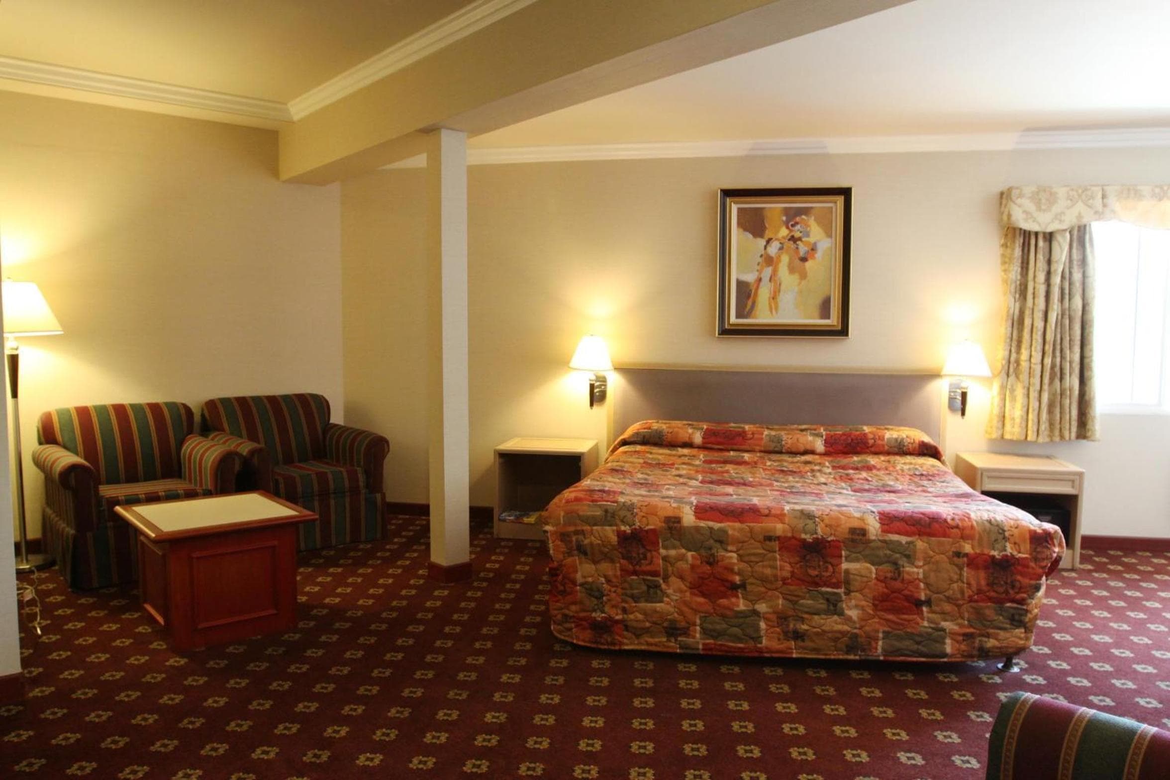 Metro Plaza Hotel — 12