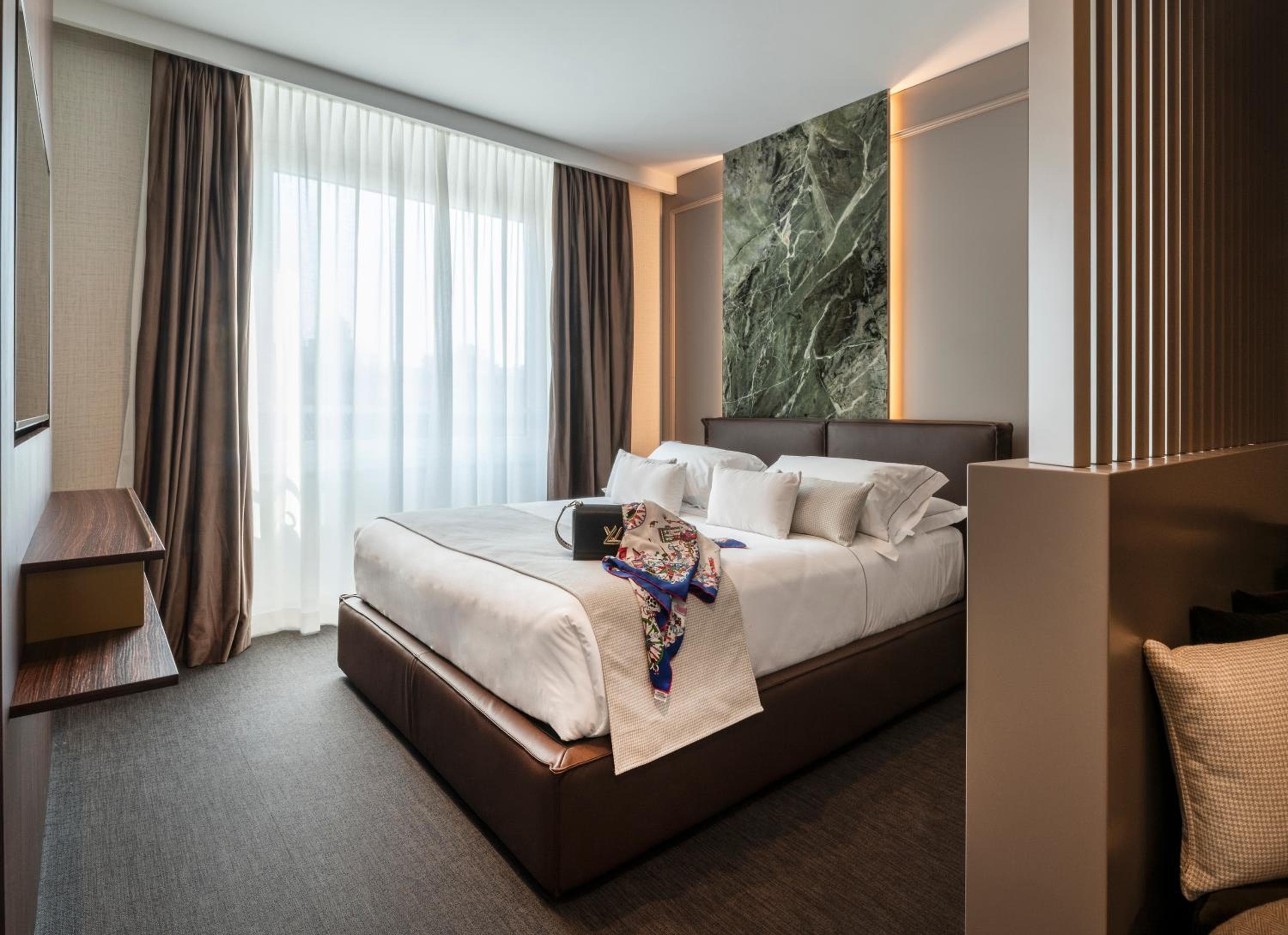 Duomo Hotel & Apartments — 16