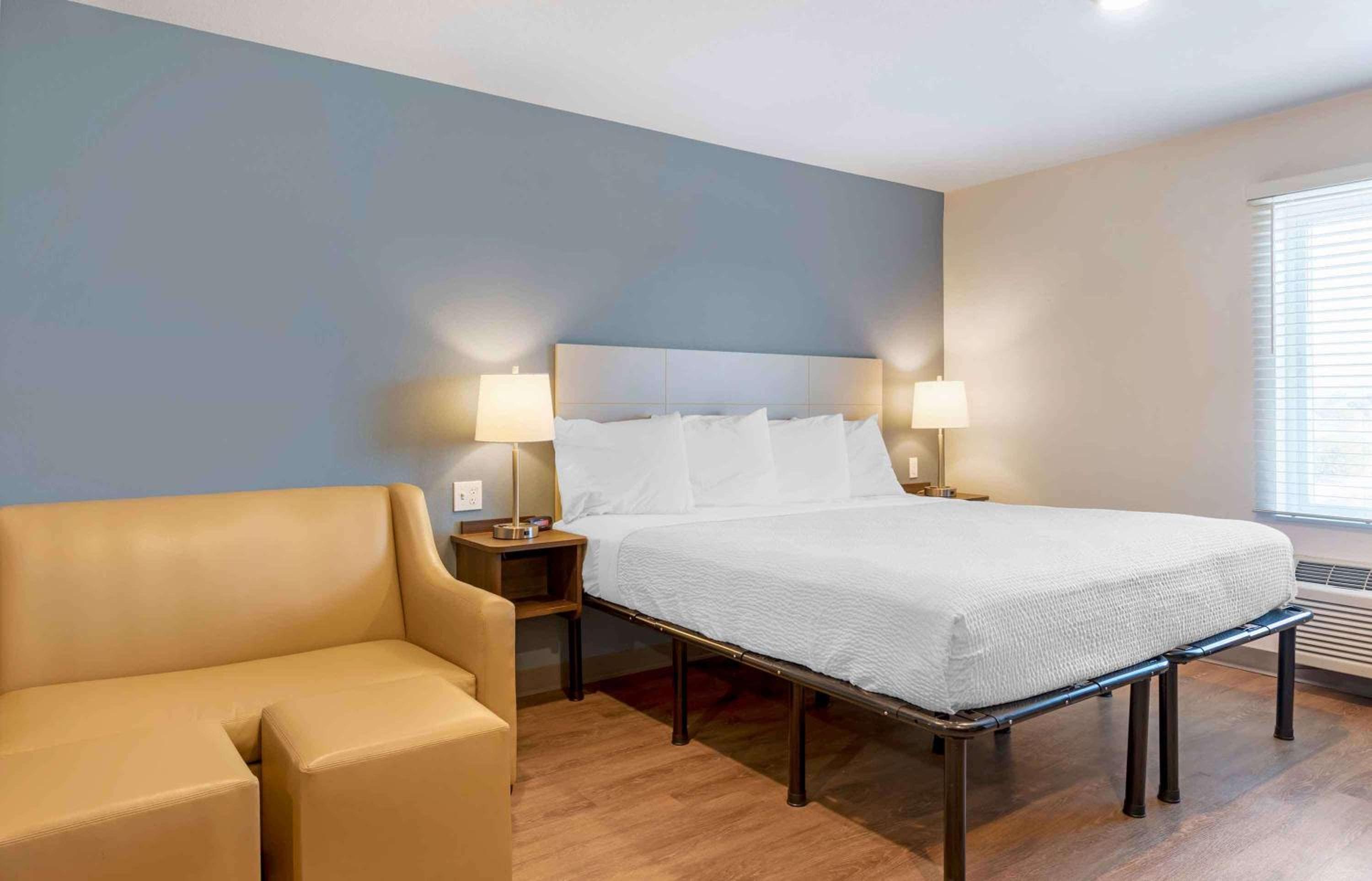 Extended Stay America Select Suites - Tampa - Northeast — 16