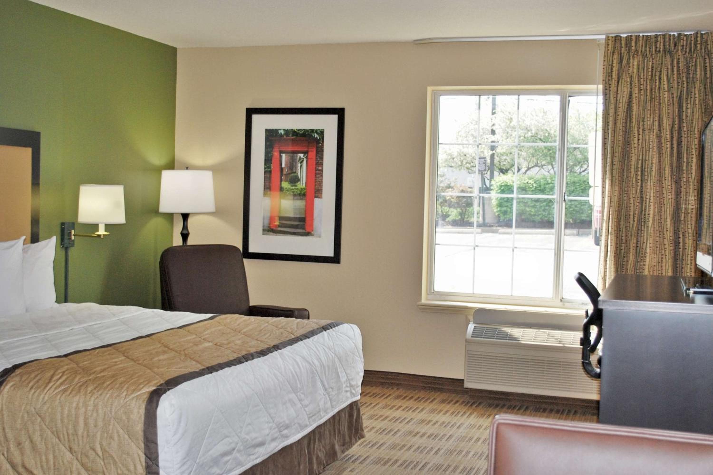 Extended Stay America Suites - Orlando - Altamonte Springs — 7
