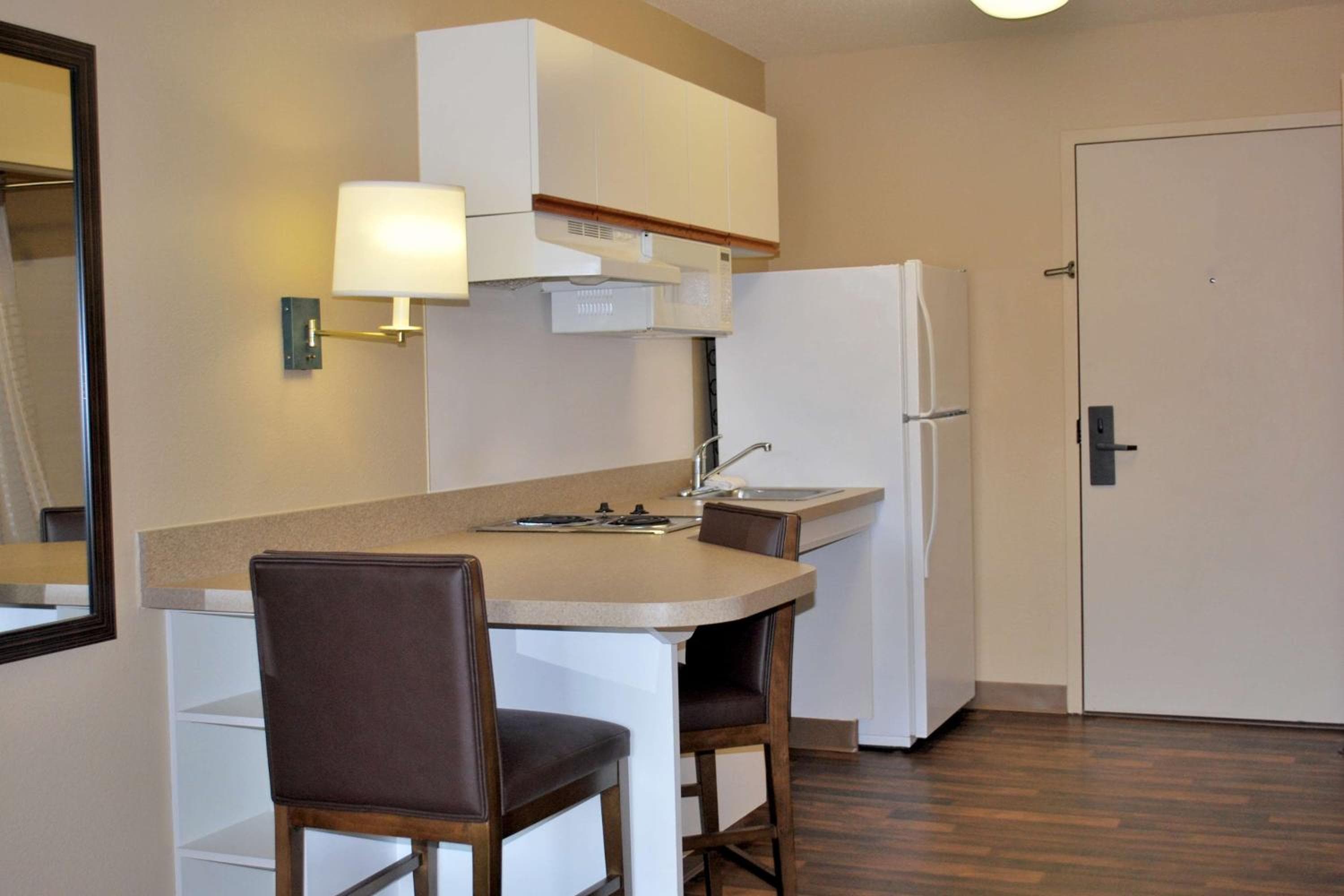 Extended Stay America Suites - Orlando - Altamonte Springs — 11