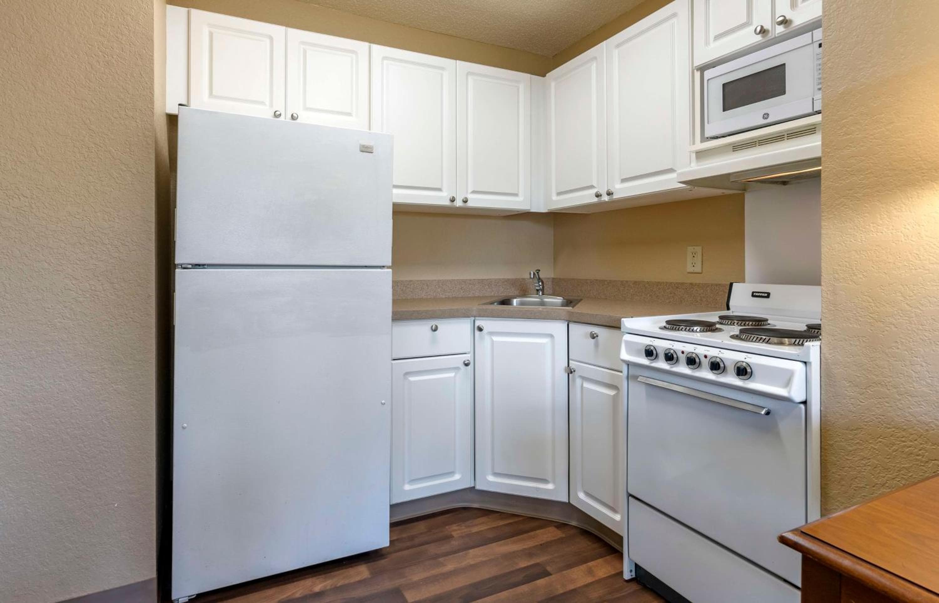 Extended Stay America Suites - Orlando - Maitland - 1776 Pembrook Dr — 3